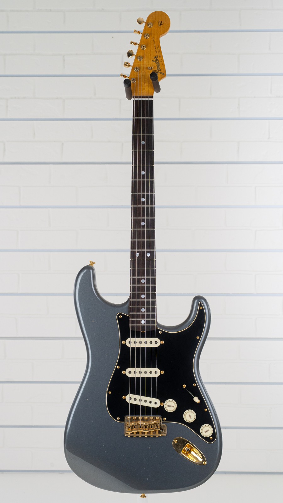 Fender Custom Shop Ltd 1965 Dual-Mag Strat Journeyman Relic, Charcoal Frost