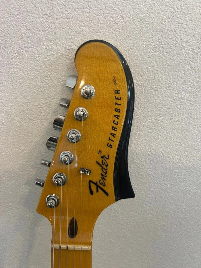 Fender Modern Player Starcaster (Cherry Burst)