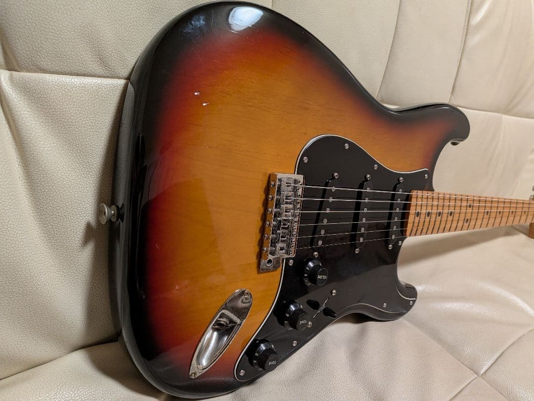 FERNANDES The Revival RST-50 76 Stratocaster Type Maple Neck 1980s