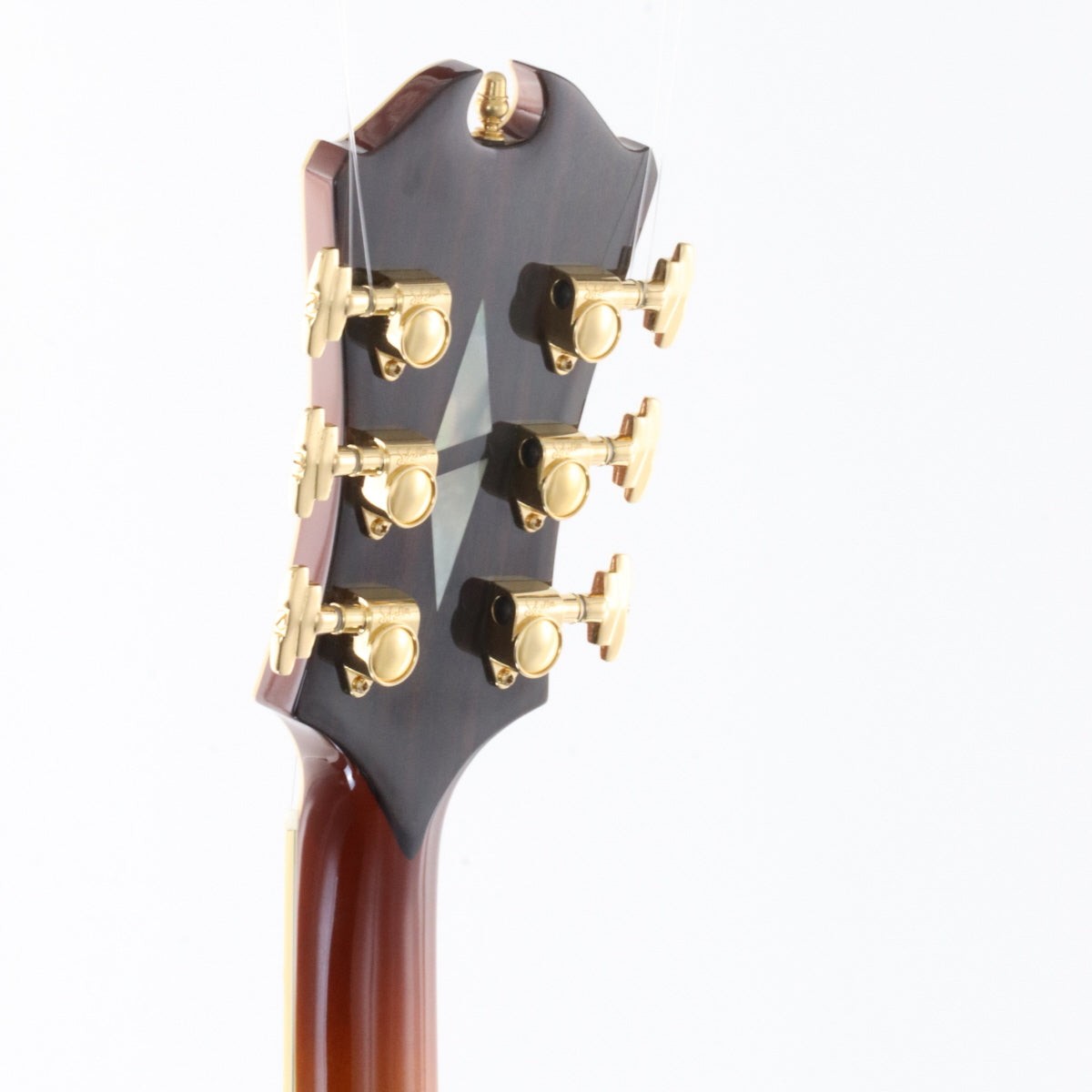 DAQUISTO DQ-NYE New Yorker Almond Burst [0501002]
