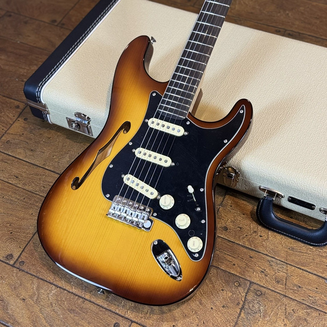 Fender Limited Edition Suona Stratocaster Thinline Violin Burst Used Electric Gu