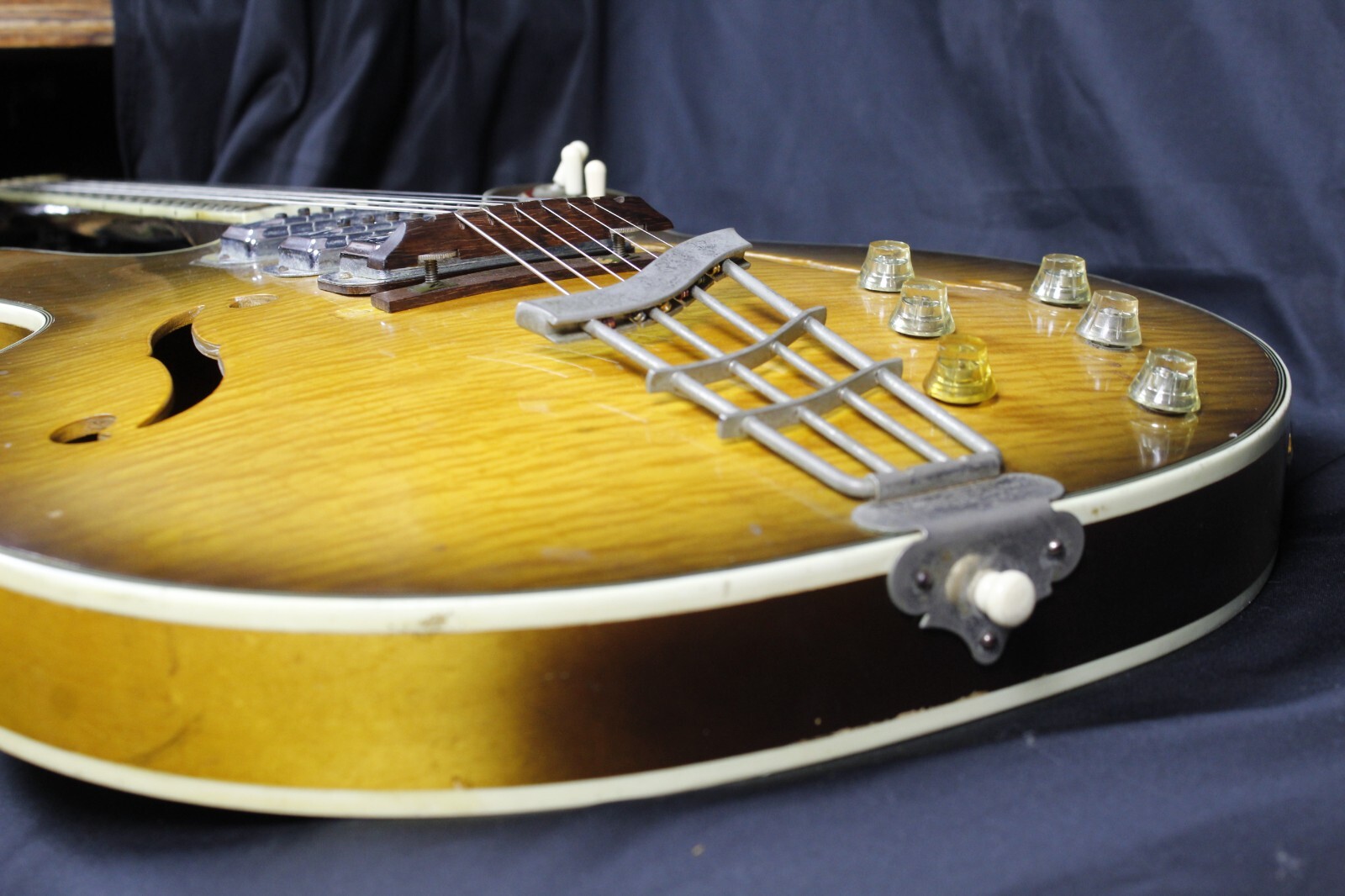 1960’s Harmony H75 USA Made Vintage Maple Hollow-Body w/DeArmonds & HSC