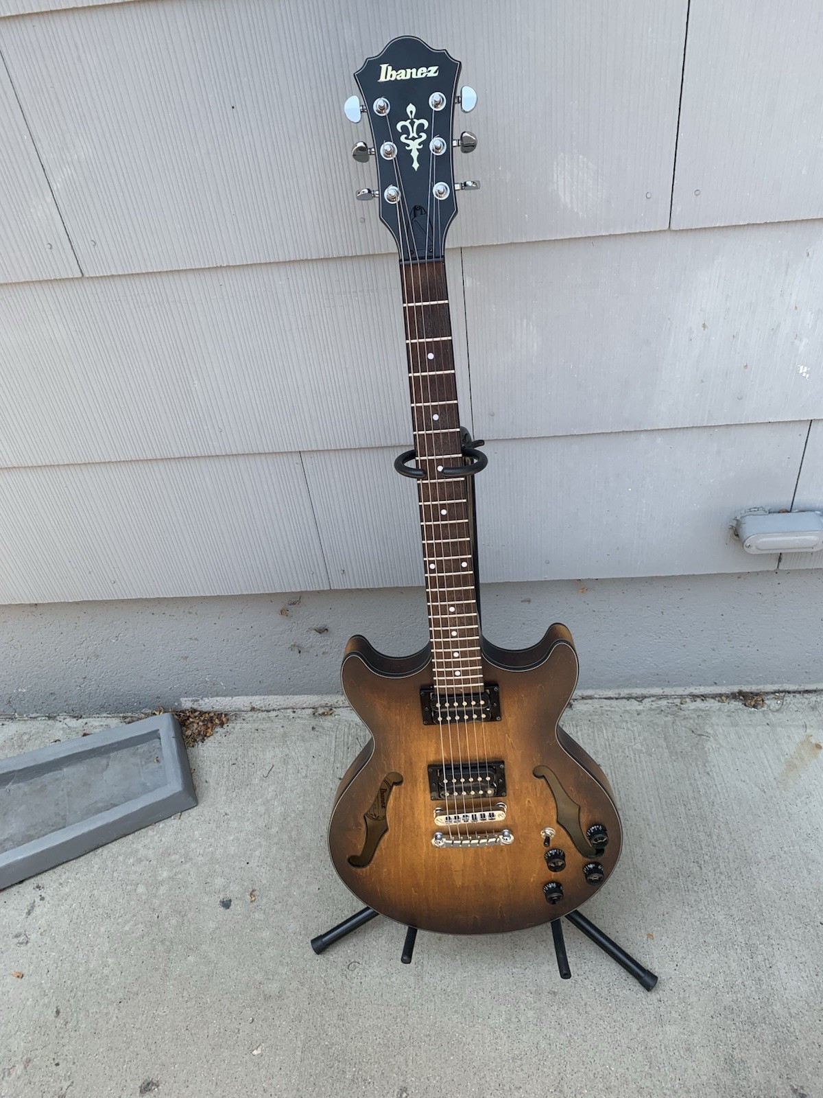 Ibanez Artcore AM73B-TF Semi-Hollow Electric Guitar w/Gig Bag