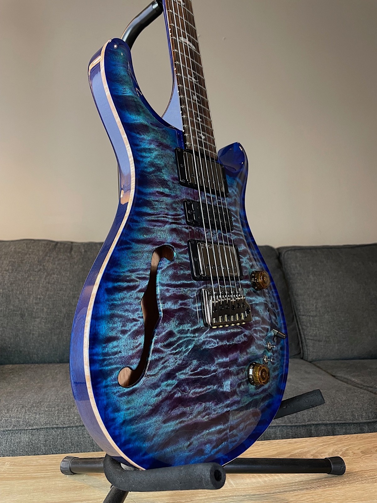 2025 PRS Special 22 Wood Library “Quilted 10-Top” Violet Blue Burst