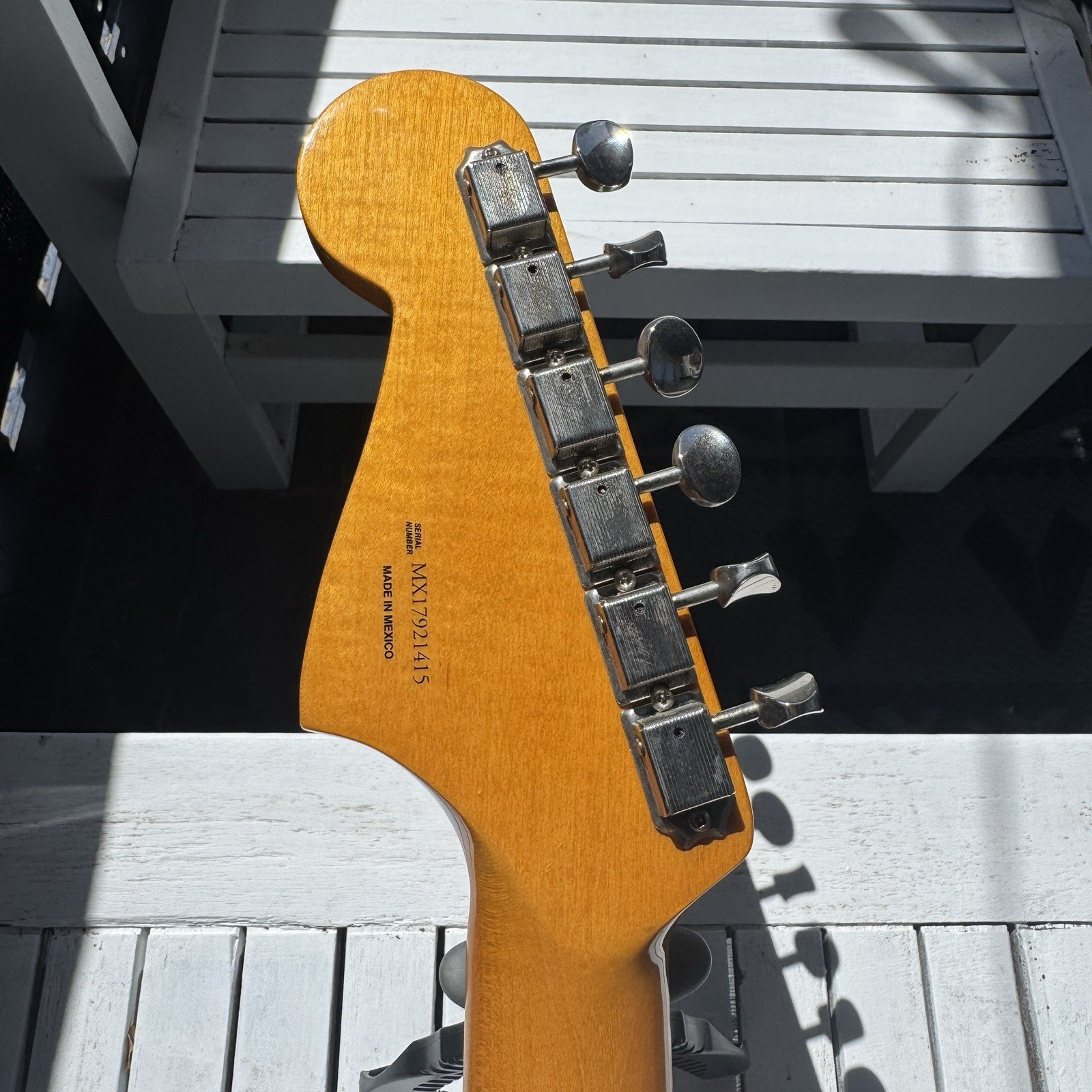 Fender CME Exclusive Classic Series 60s Jazzmaster Lacquer Olympic White 2017