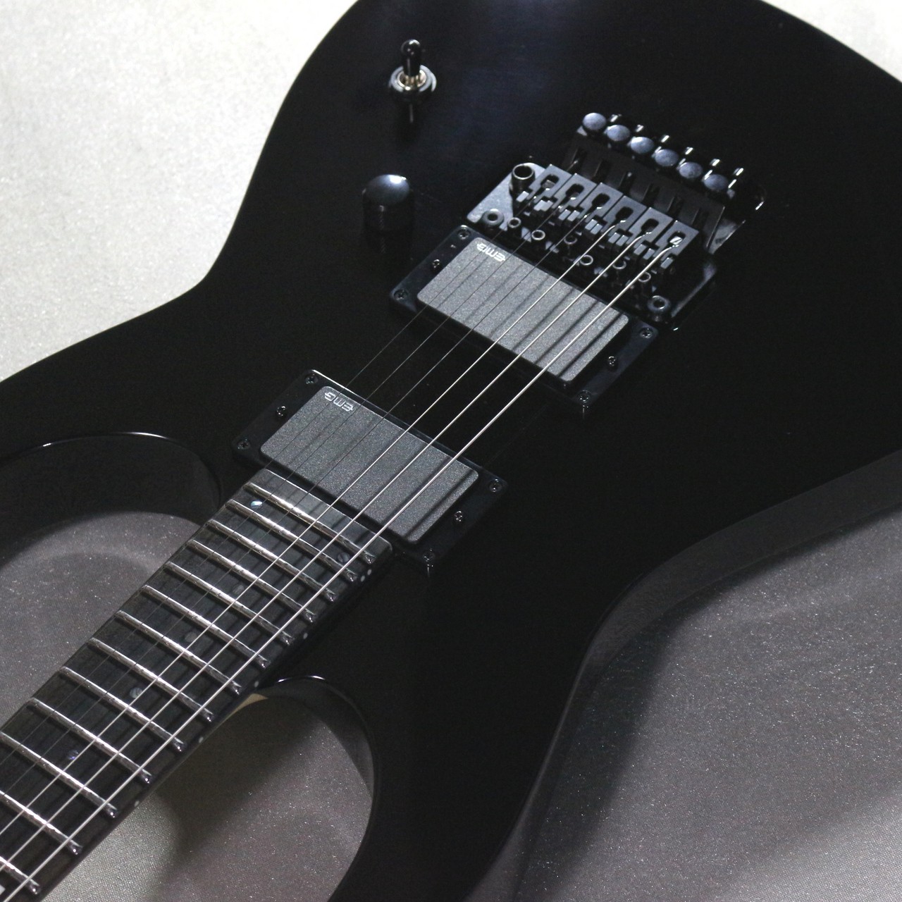 E-II M-II NECK THRU-Black-#ES6852253 3.66 kg