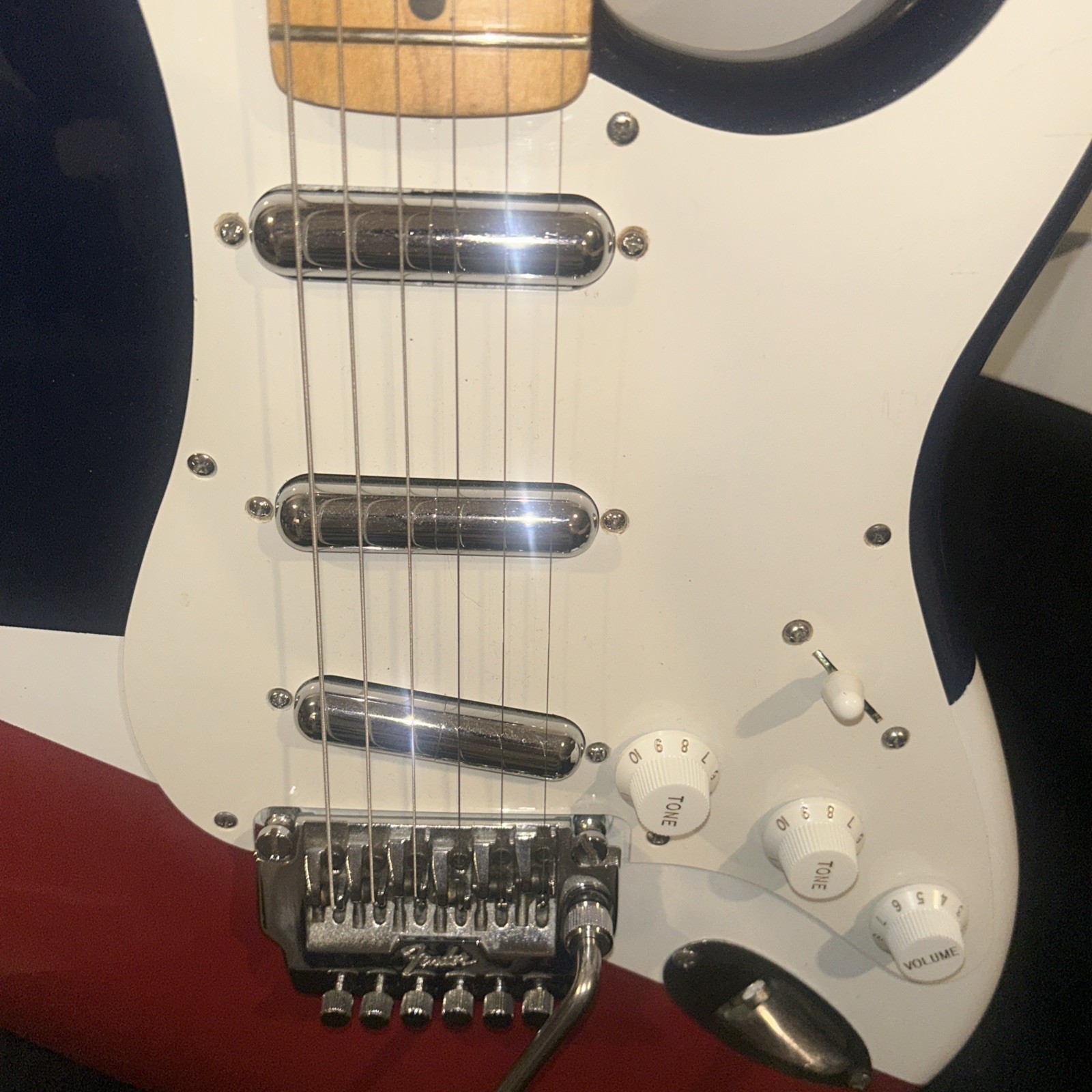 84-87 Fender Japan Squier Stratocaster Red White Blue Japan E Serial #
