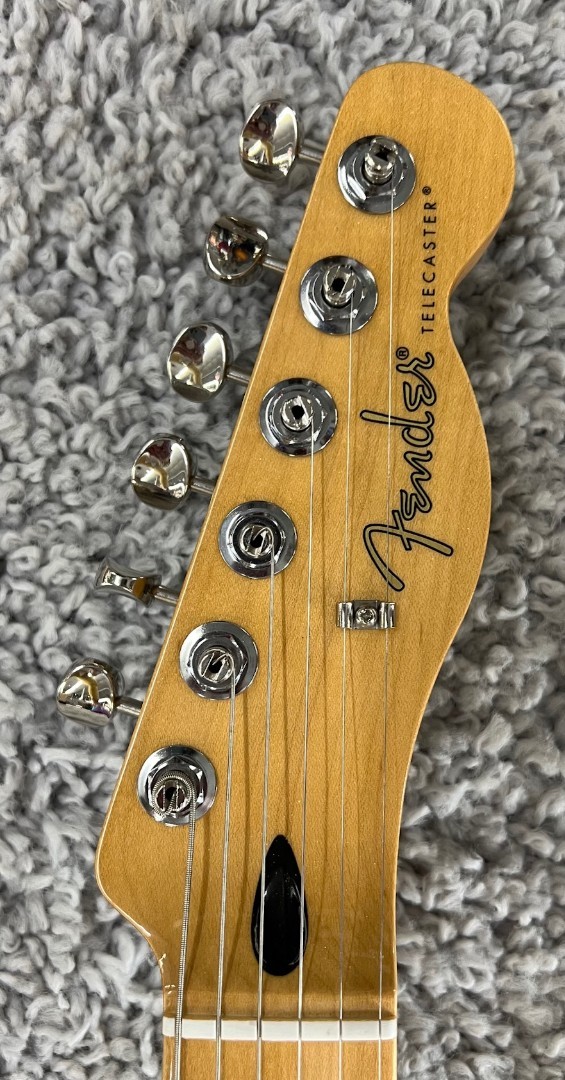 Fender Player II Telecaster Electric guitar, Maple Fingerboard, Black – MIM