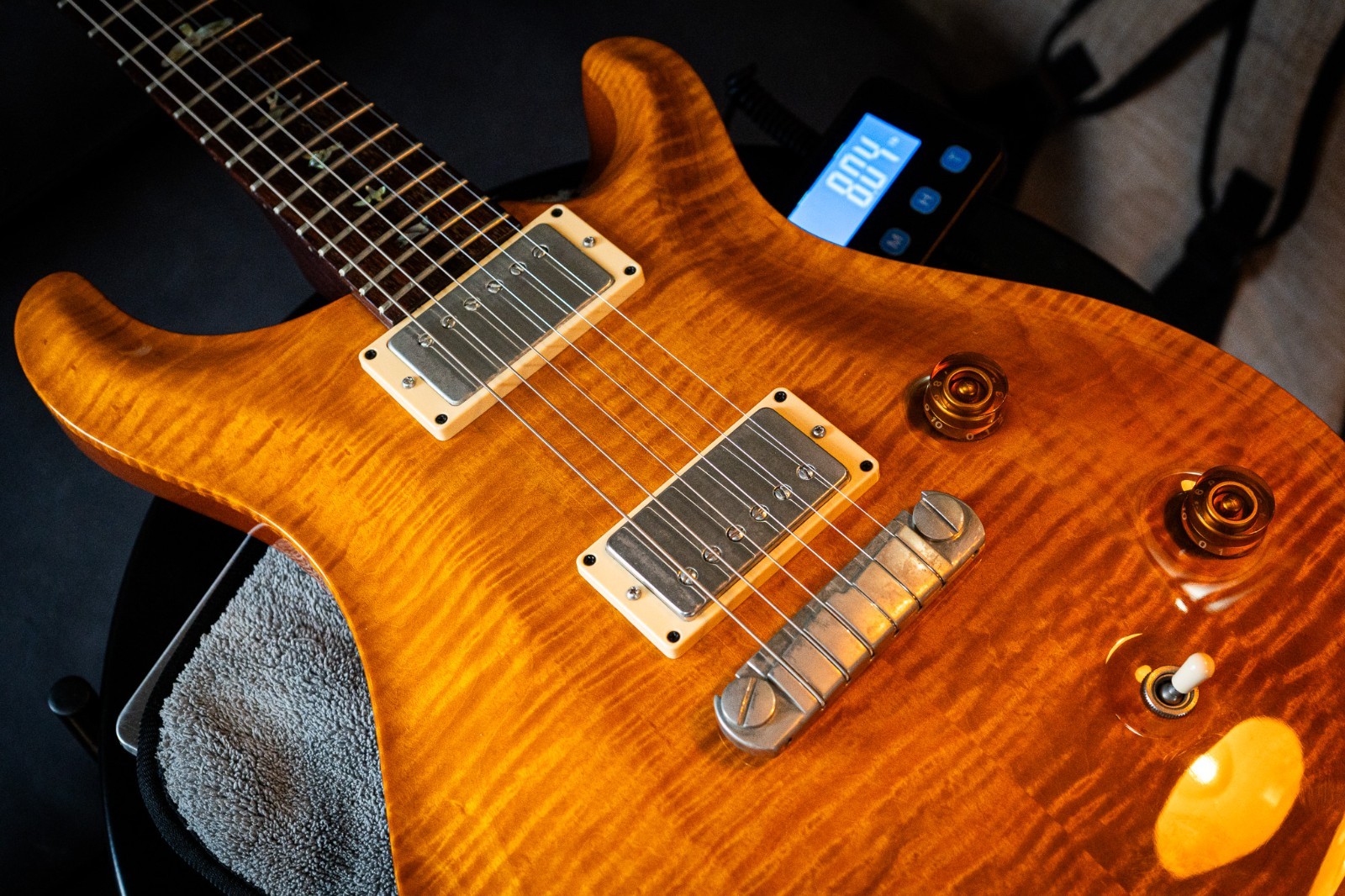 PRS McCarty 1998 – Amber – Made in USA – Rosewood Neck – w/ OHSC & Paperwork