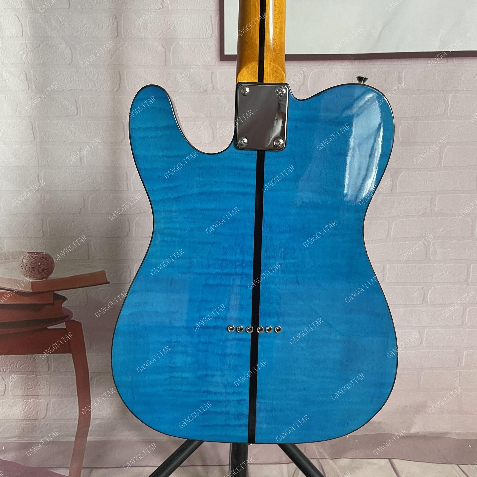 6 String Solid Body Electric Guitar Right Handed SS Pickups 21 Frets Bone Nut
