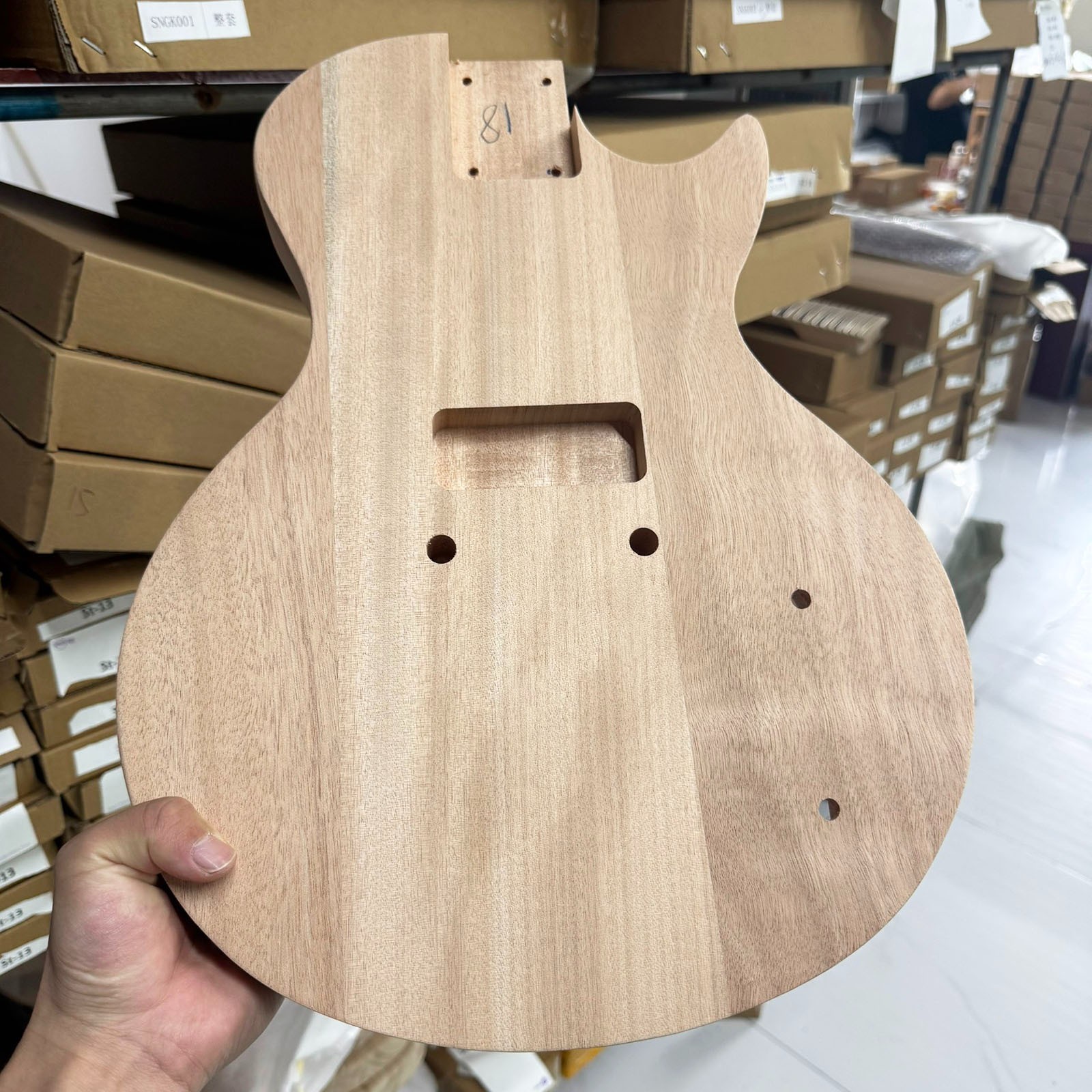 Unfinished Mahogany Electric Guitar DIY Kit 22 Frets 24.75″ Scale Mahogany Neck