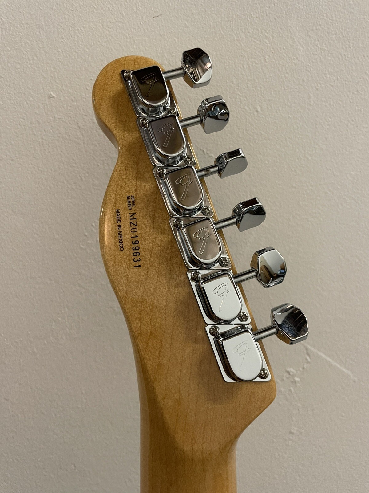 2000 Fender Mexico Telecaster Thinline 1969 Re-Issue Natural Mahogany Guitar