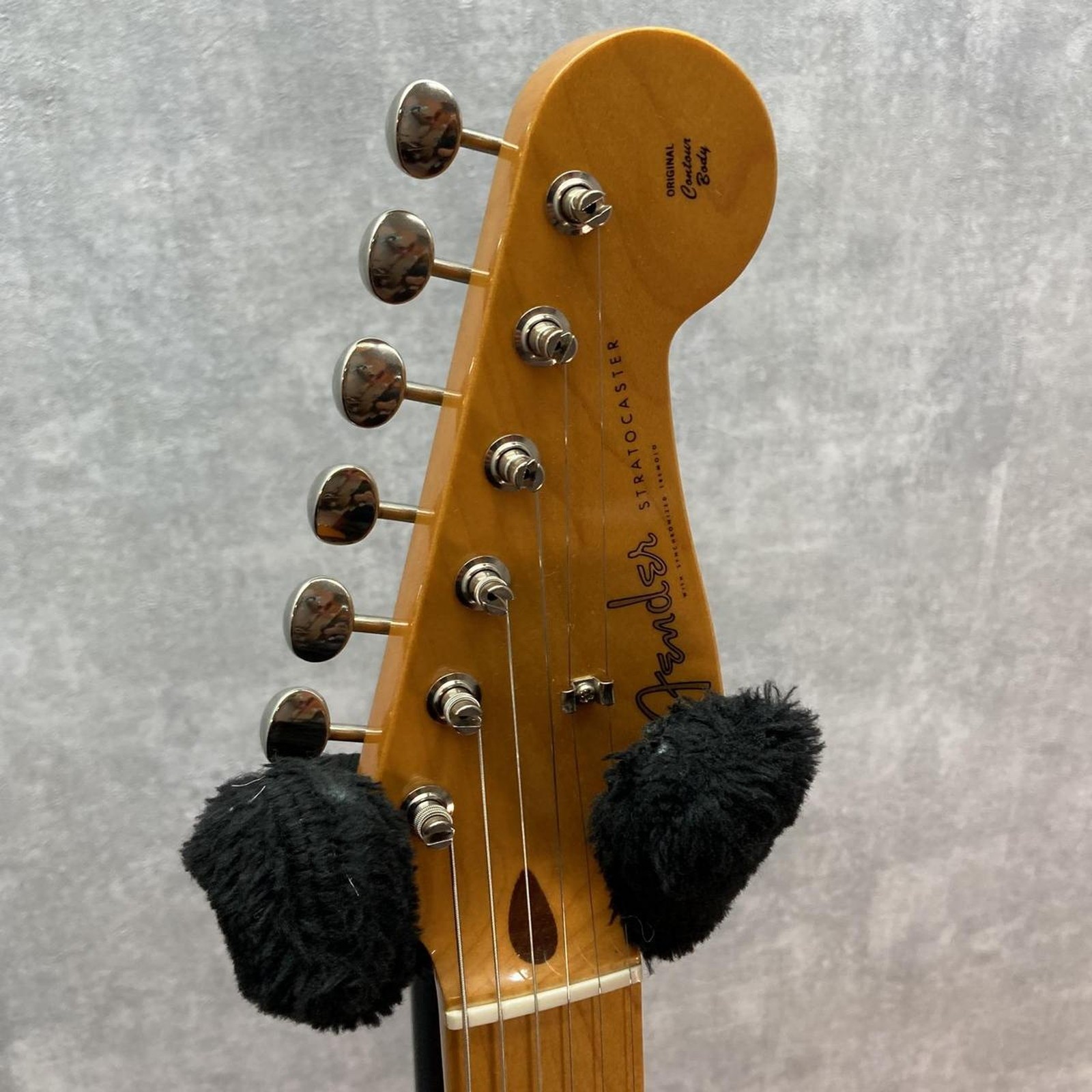 Fender Japan ST57-70TX 2004-2006 Used Alder Body 2-Tone Sunburst w/Soft Case