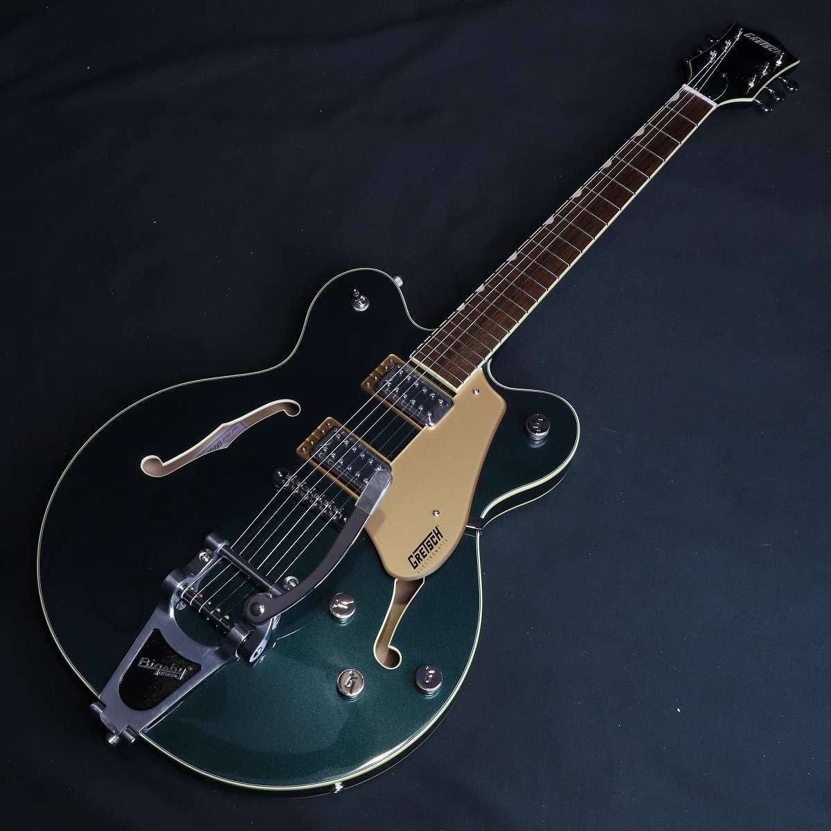 Gretsch G5622T Electromatic Center Block Double-Cut with Bigsby Laurel Fingerboa