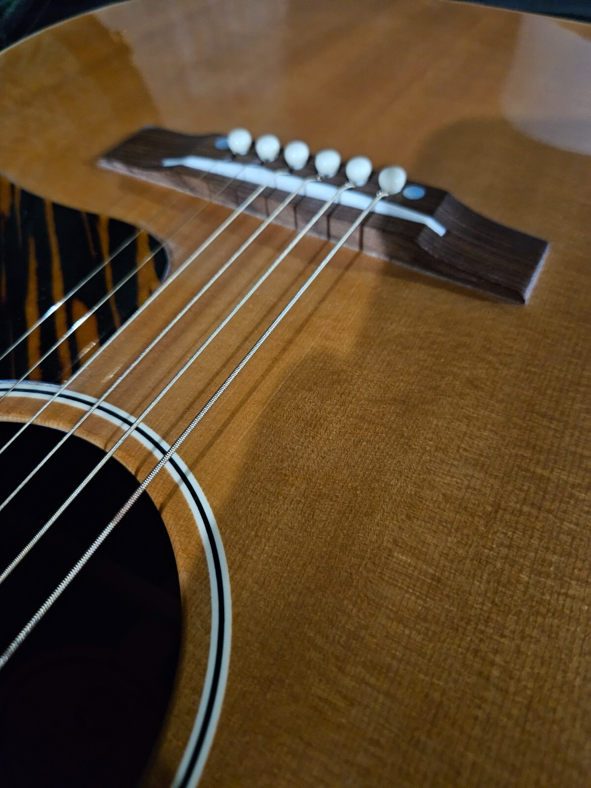 2002 Gibson AJ Advanced Jumbo – Excellent Condition; Aged Beautifully; FREE SHIP