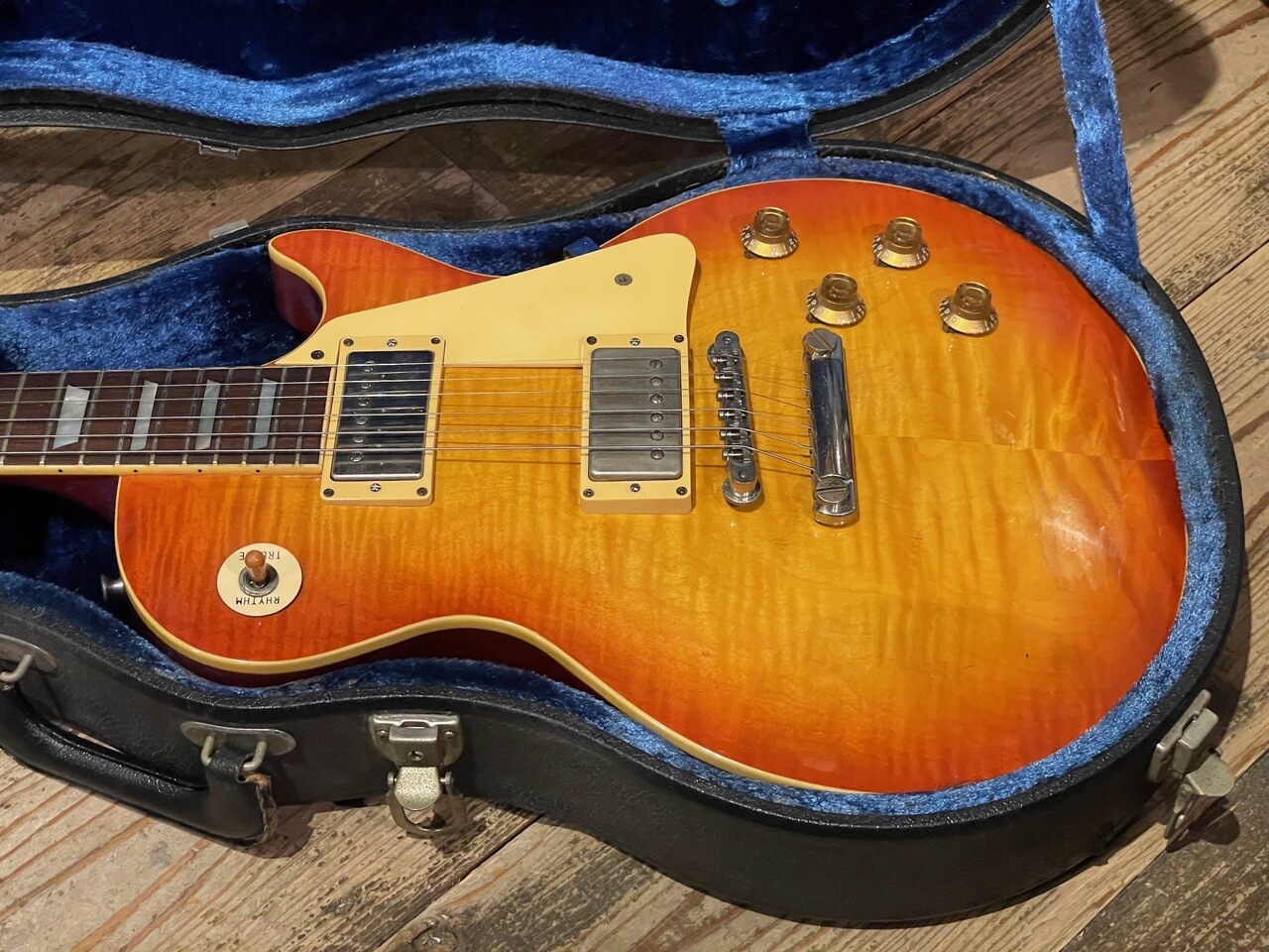 Greco EGF-1200 Les Paul type Cherry Sunburst Electric Guitar Used From Japan