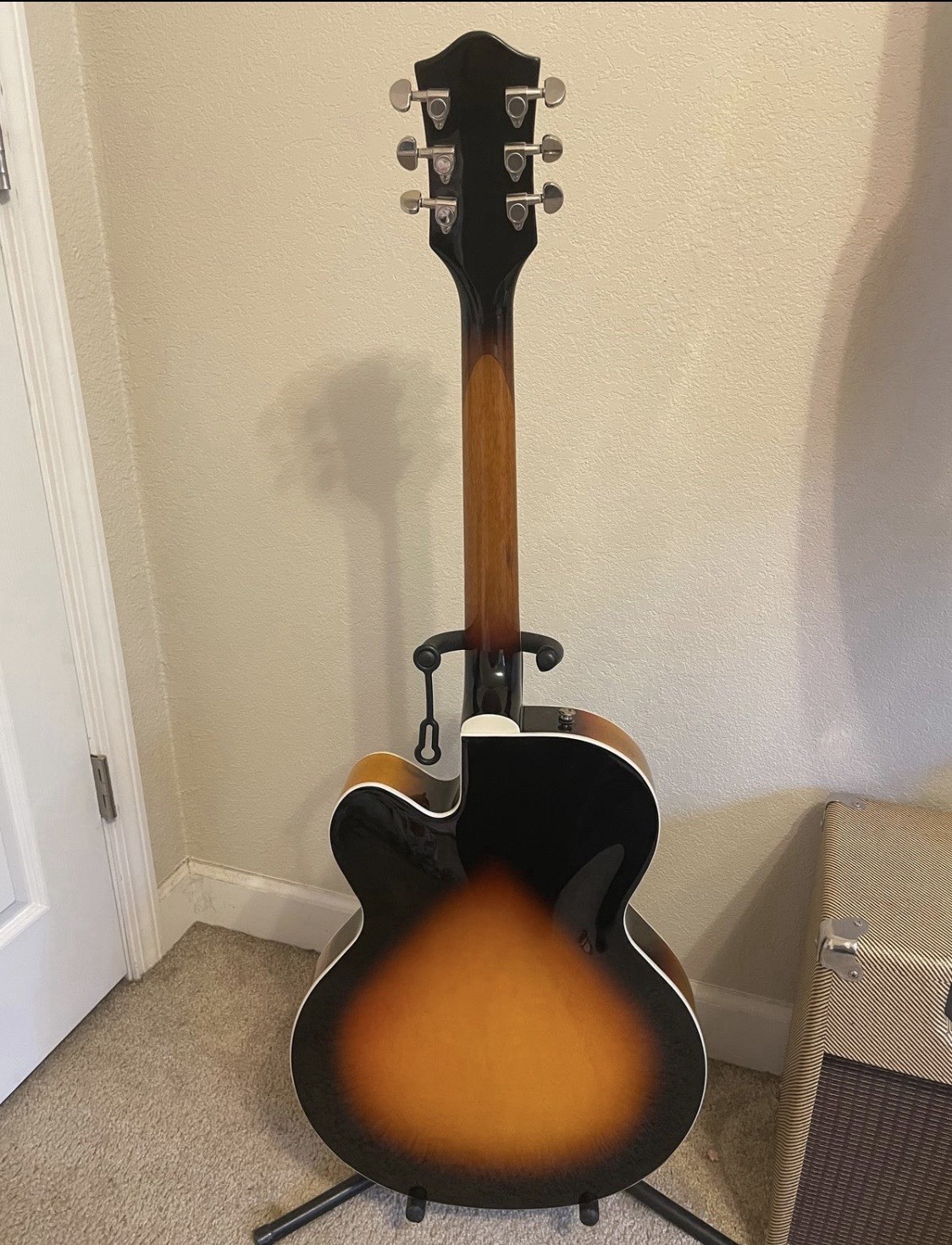 Gretsch Streamliner G2420T Hollow Body Electric Guitar Sunburst