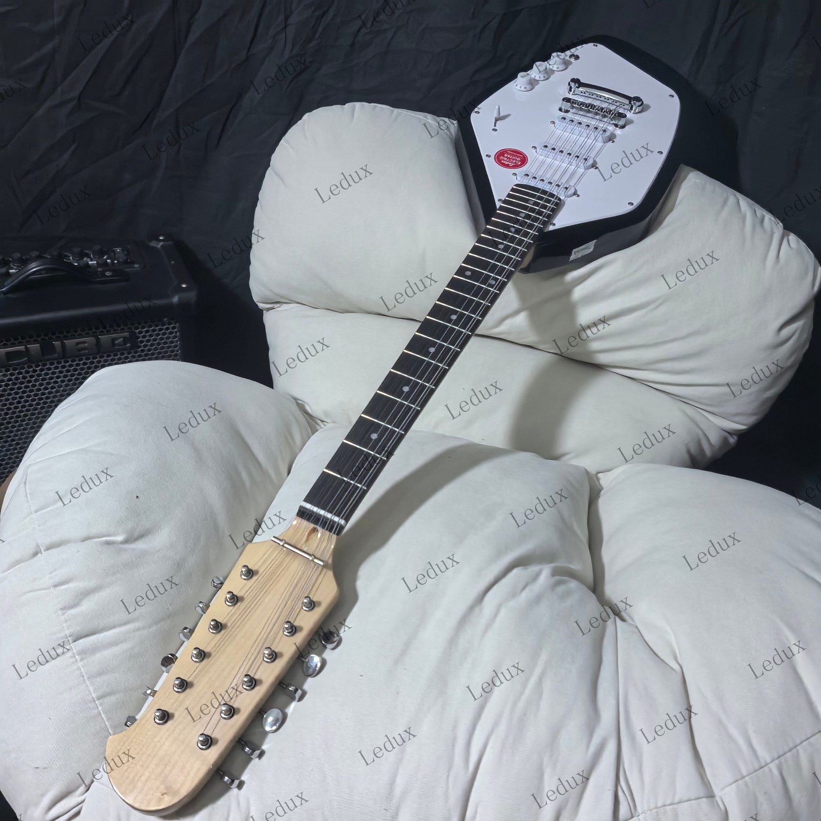 12-String Electric Guitar Solid Body Rosewood Fingerboard C Neck SSS Pickups