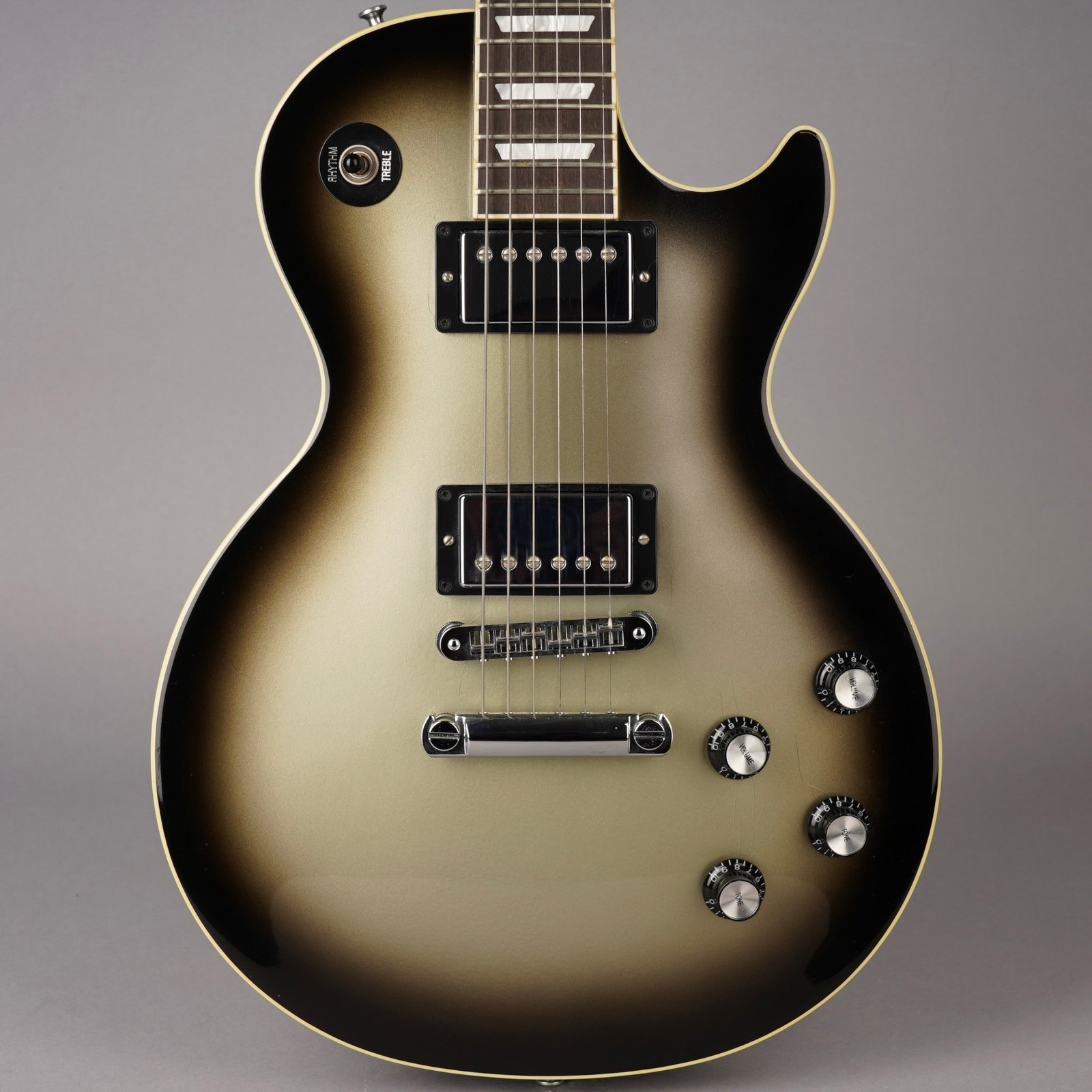 Gibson Les Paul Standard – 2008 – Limited Edition – Silverburst w/OHSC