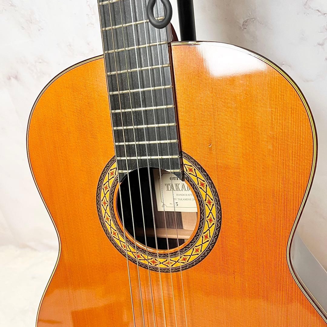 [Good condition] 1979 Takamine No.5 classical guitar with case