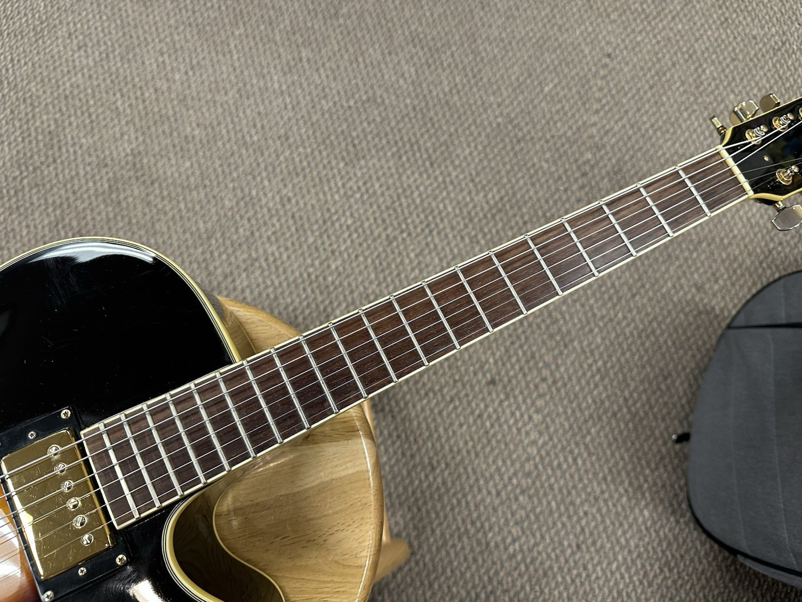 Tanglewood (No Label) Hollow-Body Archtop Electric Guitar Sunburst