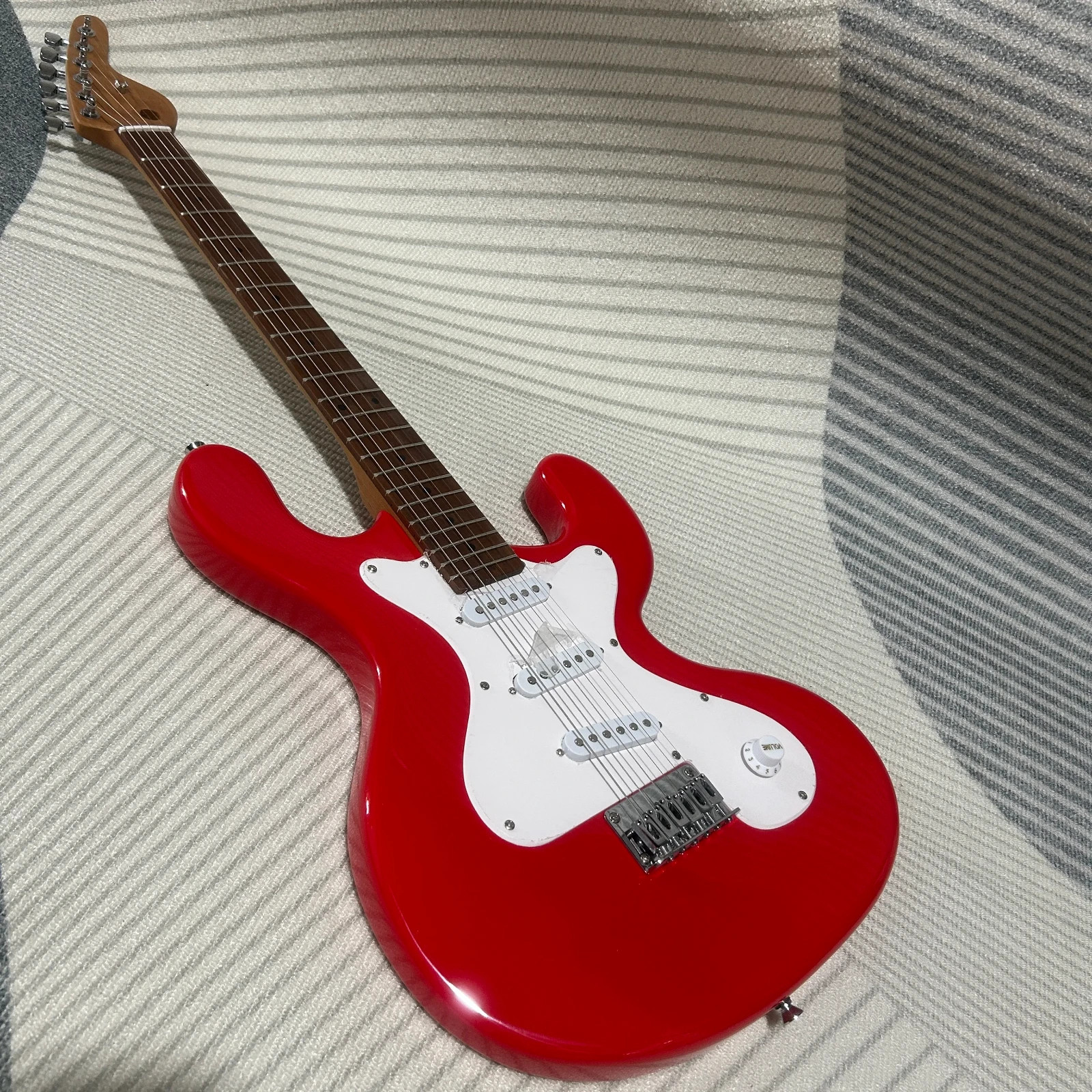 Custom Red Mahogany Guitar Body with Roasted Maple Neck