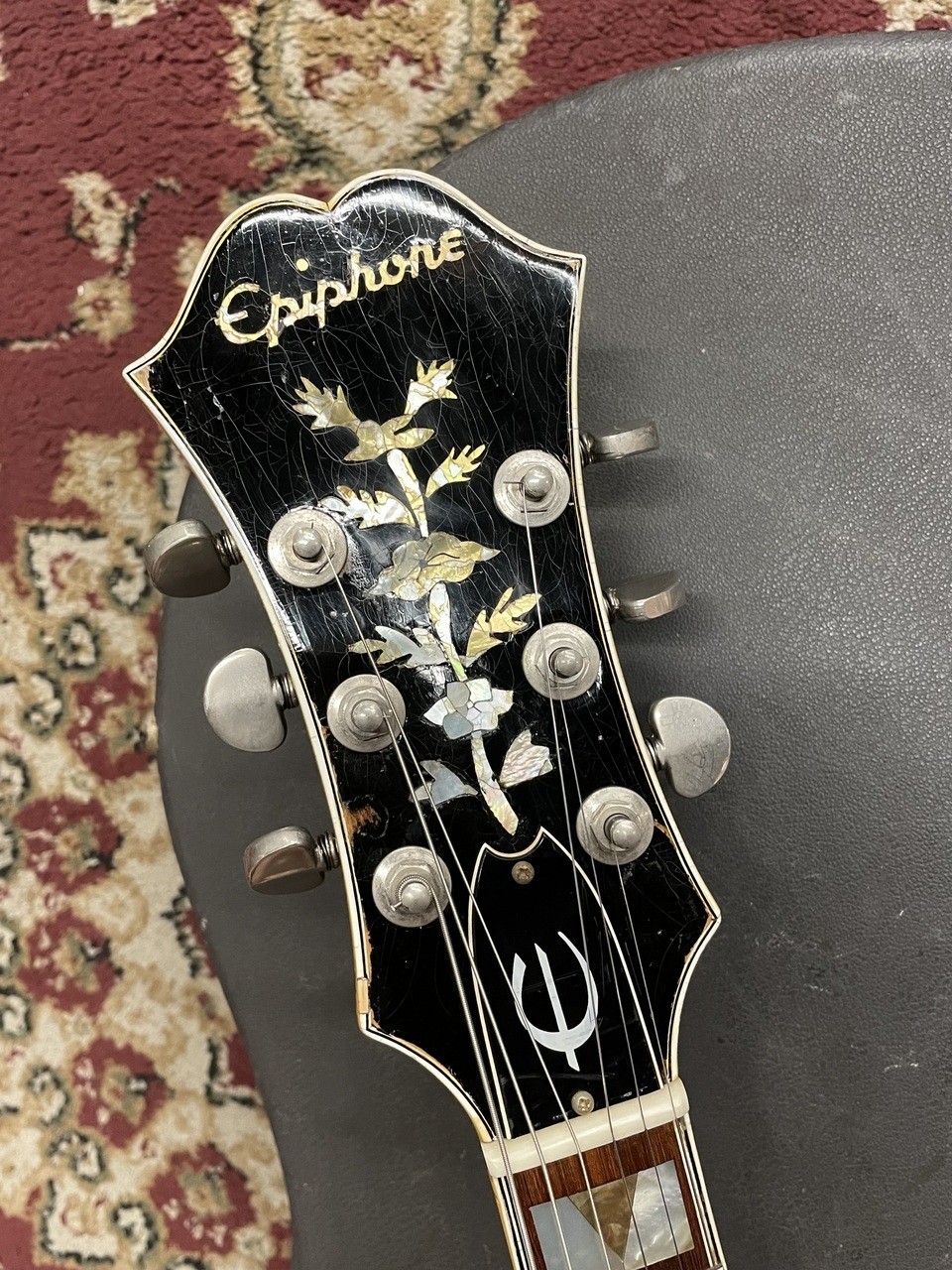 Epiphone E212T Sheraton W/original Bigsby Sunburst Used Electric Guitar 1967