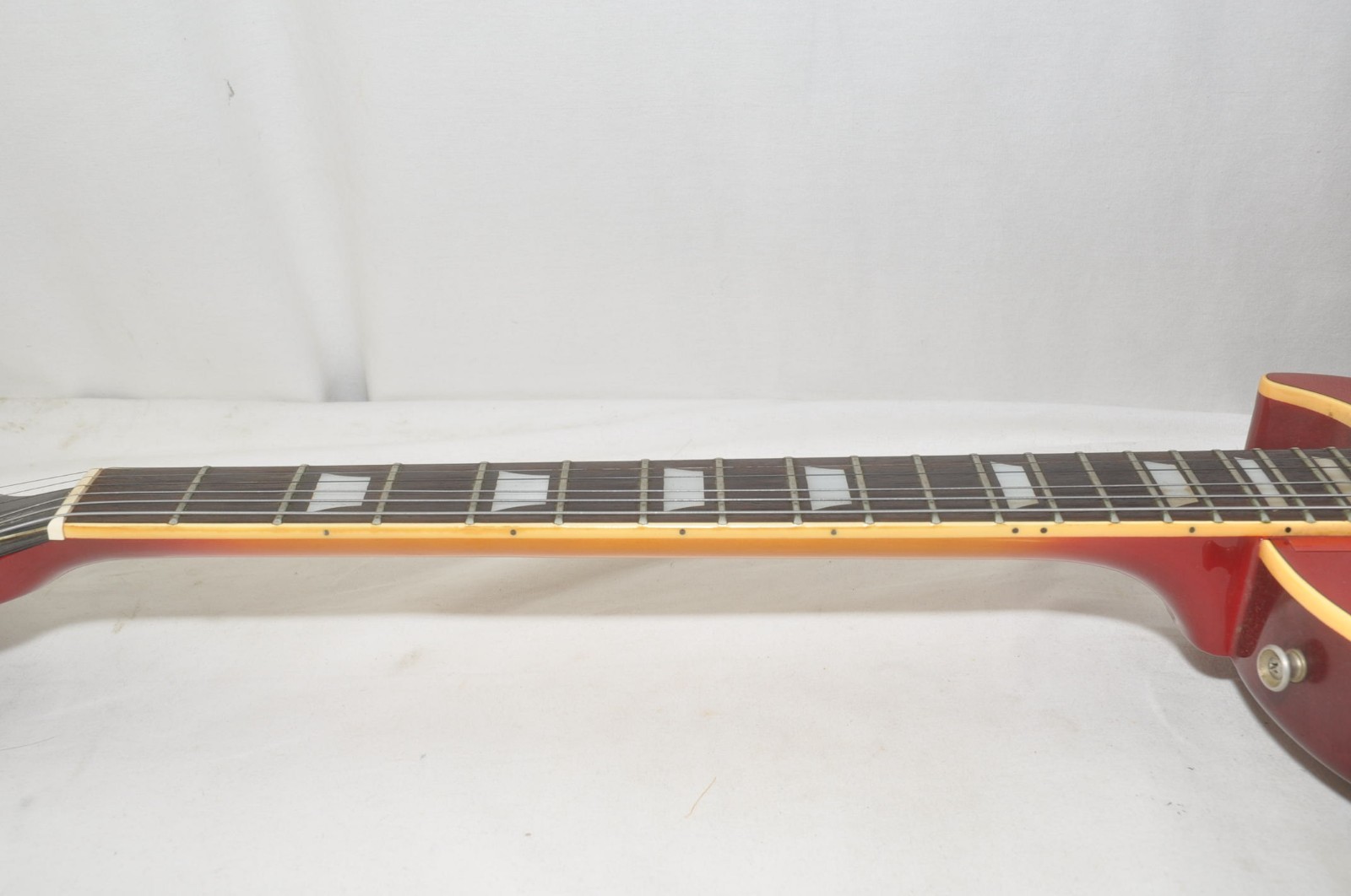 YAMAHA SL500S Electric Guitar Ref No 7638