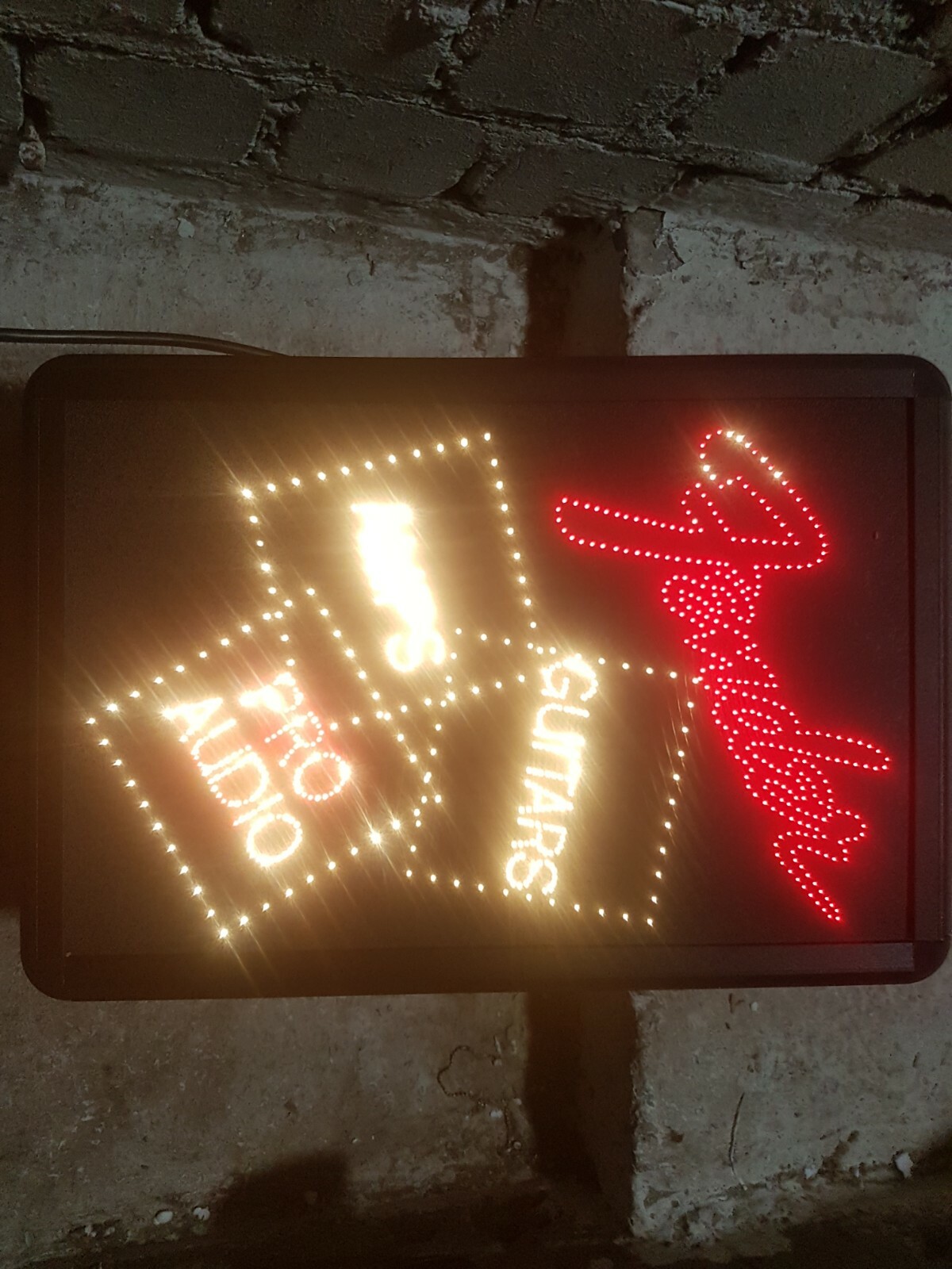 FENDER STRATOCASTER DEALER PROMO LIGHT SHOW – LAS VEGAS STYLE