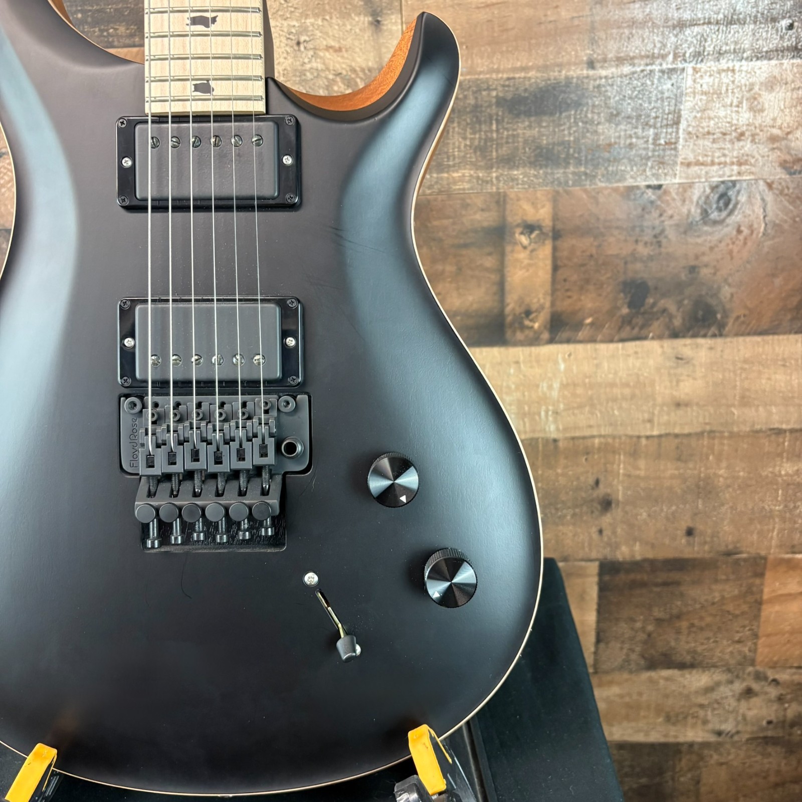 PRS Dustie Waring CE24 “Floyd”, Satin Black Top, Free Ship, Gig Bag, 120