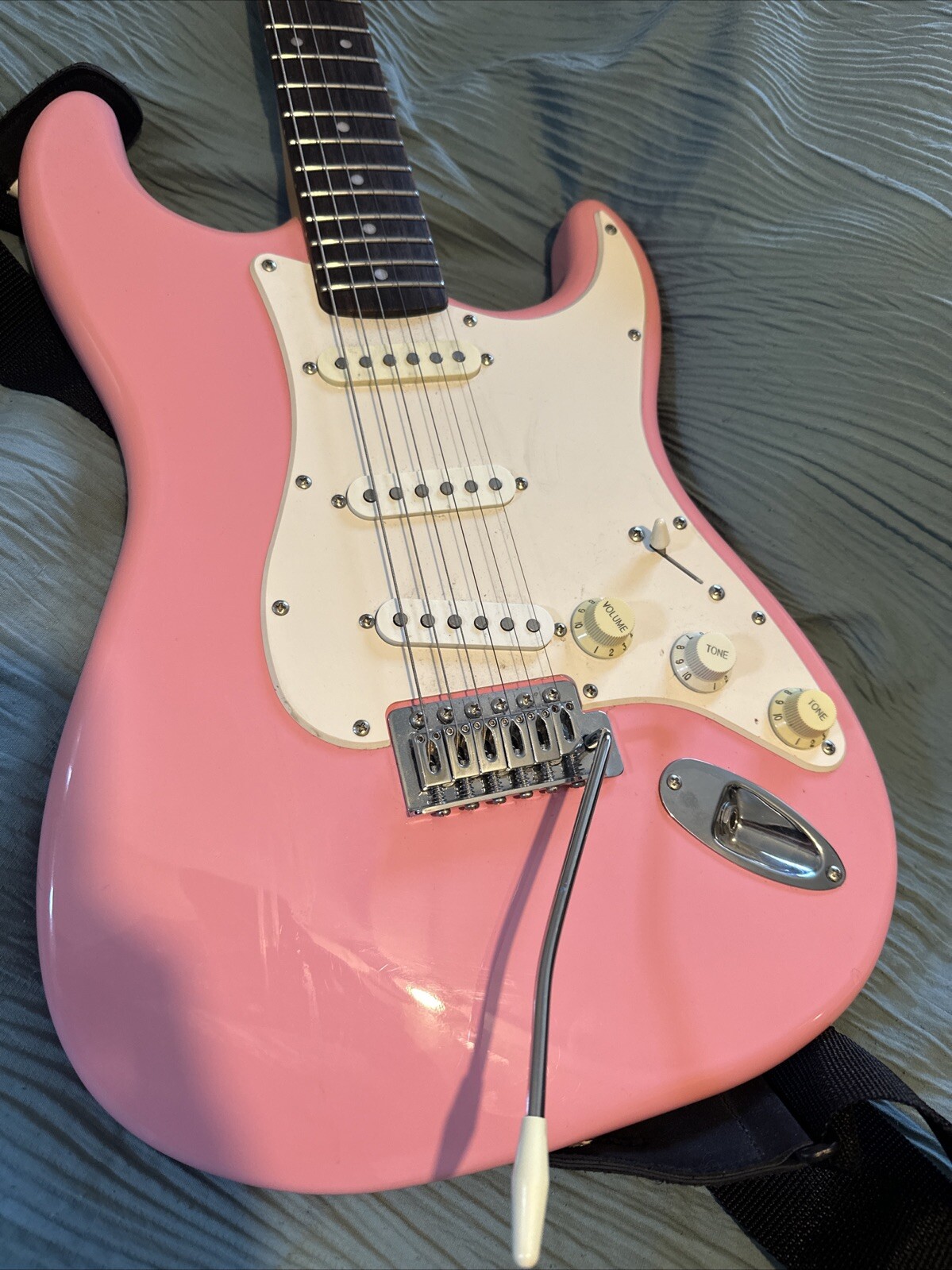 Squier Bullet Strat Electric Guitar Stratocaster Type