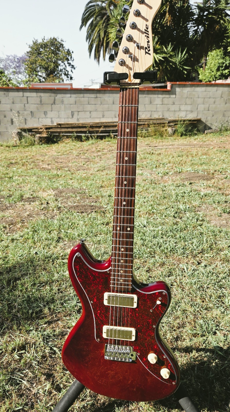 Reville Offset Jazzmaster-Style Guitar w P90 UPGRADED Lindy Fralin Mini Humbuckr