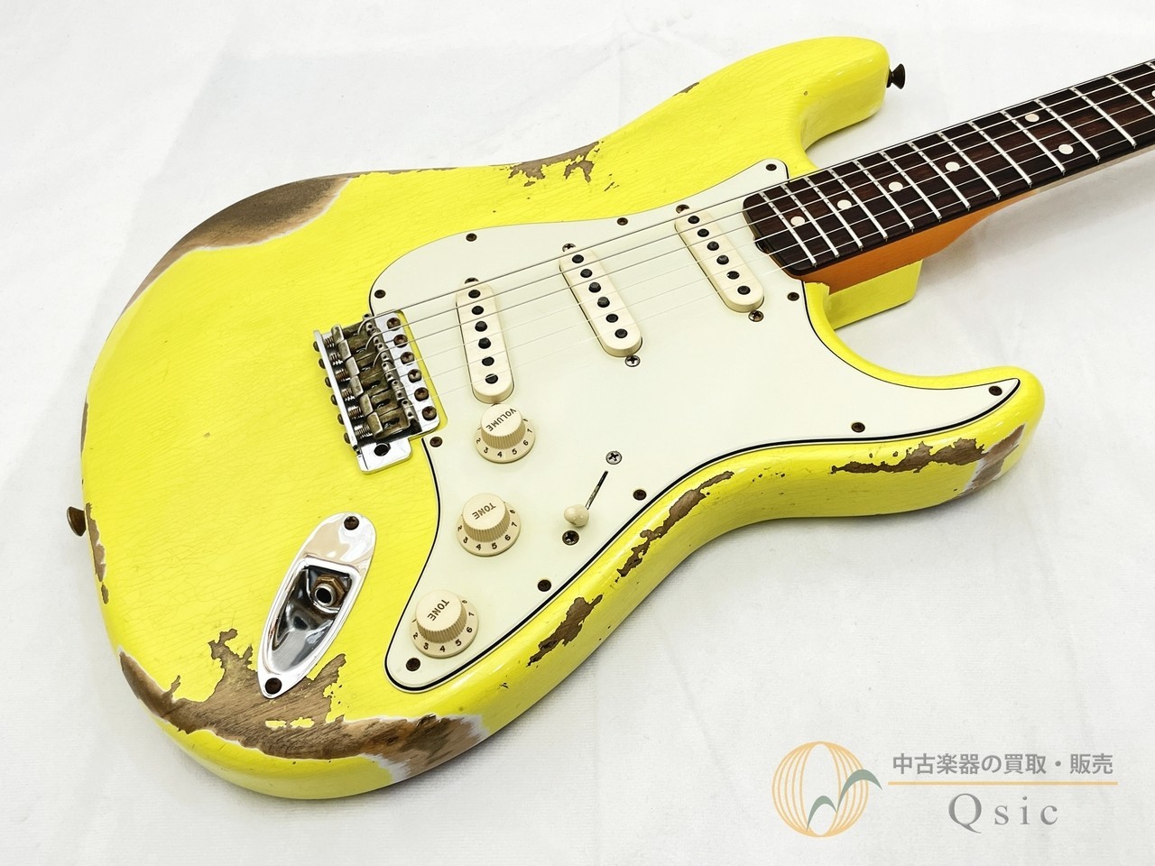 Fender 1961 Stratocaster Heavy Relic Graffiti Yellow 2022 w/hard case USED