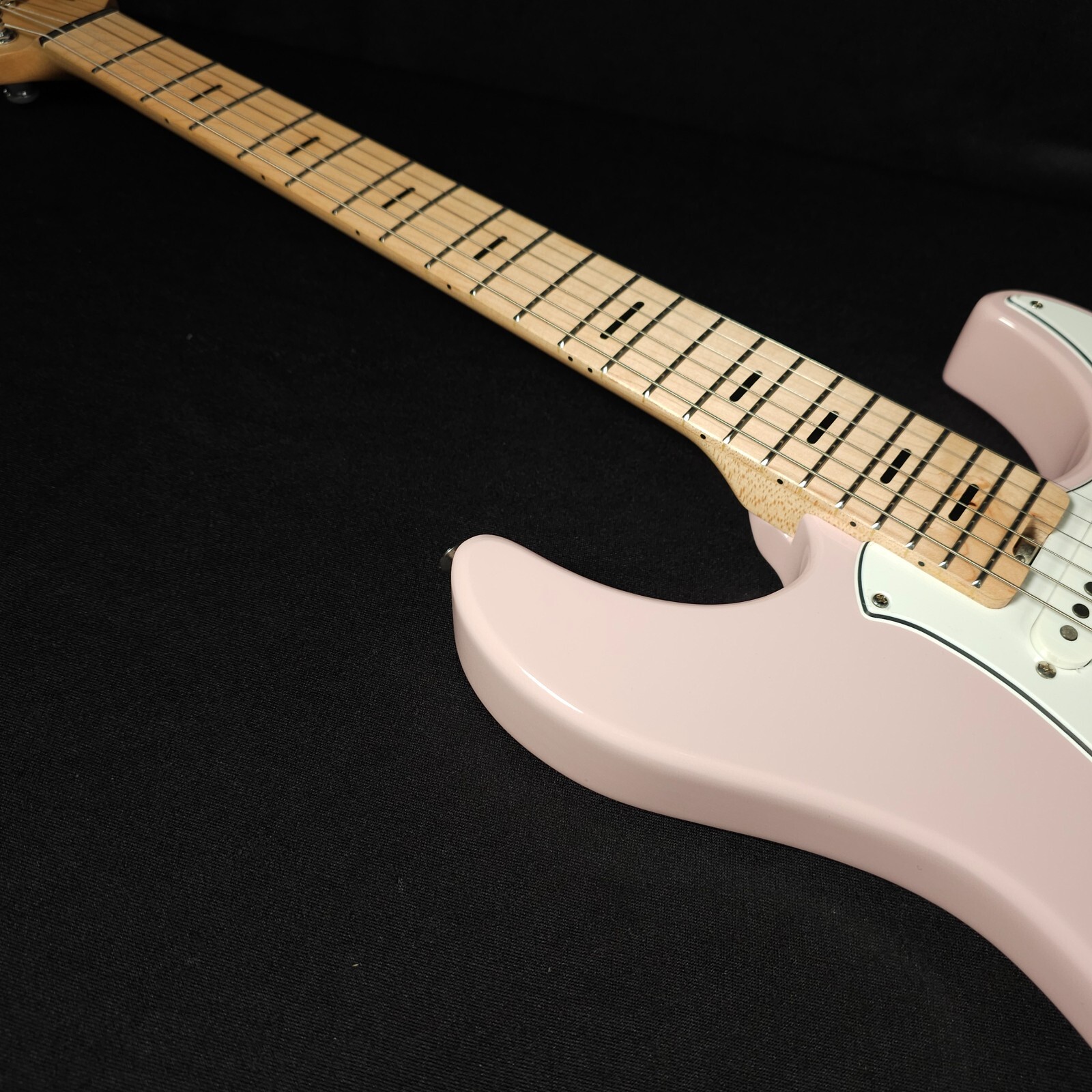 Yamaha Pacifica Standard Plus Ash Pink Electric Guitar w/bag
