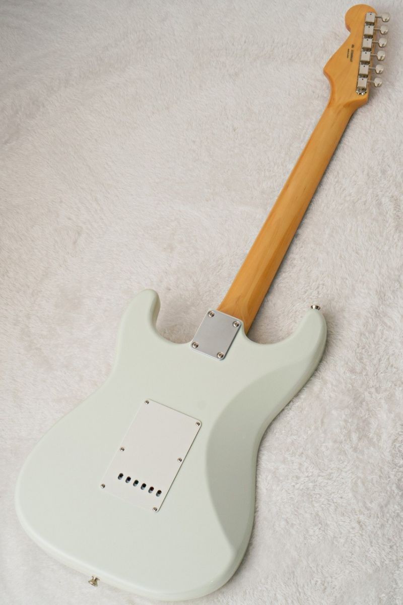 Fender / FSR Made in Japan Traditional II Late ’60s Stratocaster – Olympic White