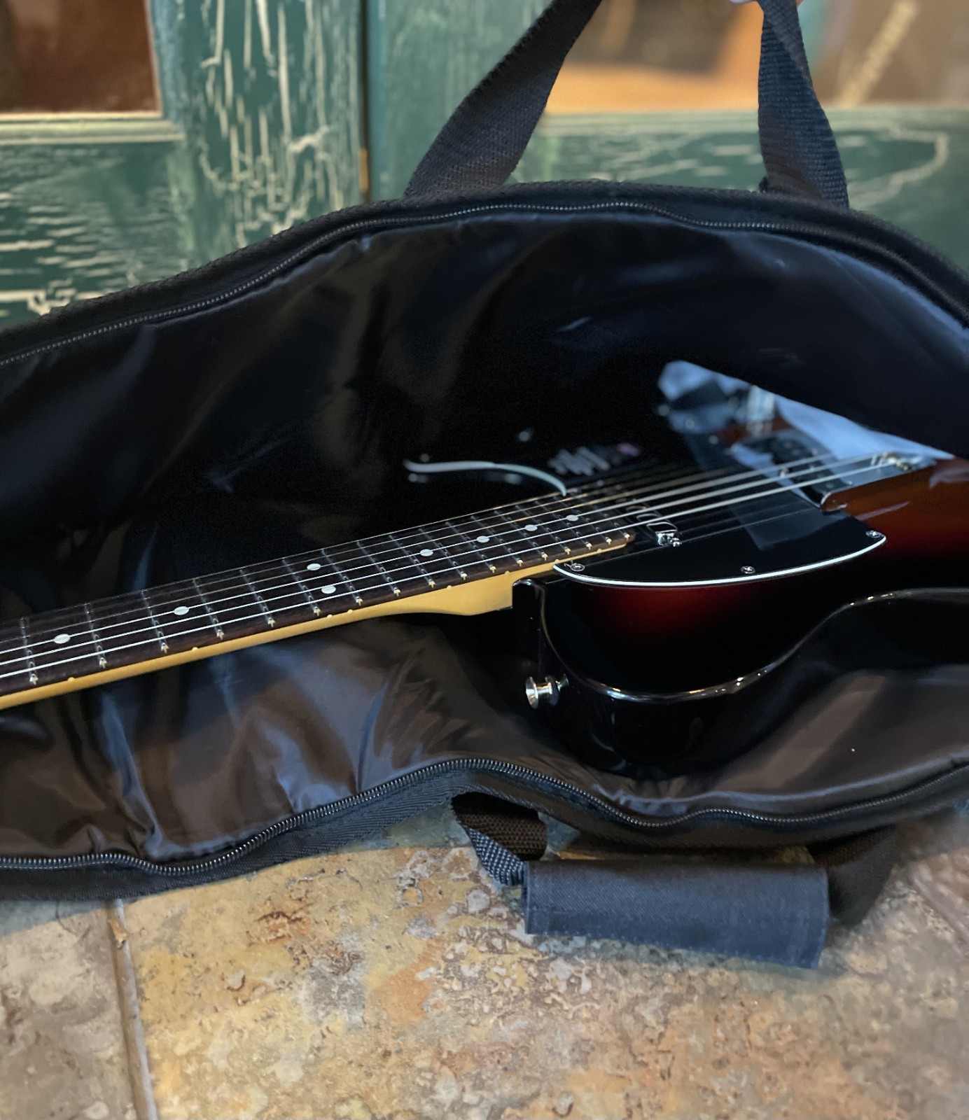 Fender American Professional Classic Telecaster in 3 Color Sunburst w Fender Bag
