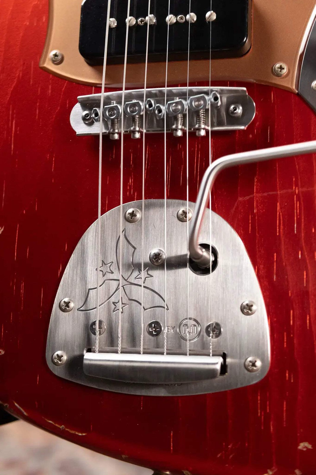 Novo Custom Shop Serus J Medium Distress Electric Guitar – Candy Apple Red with