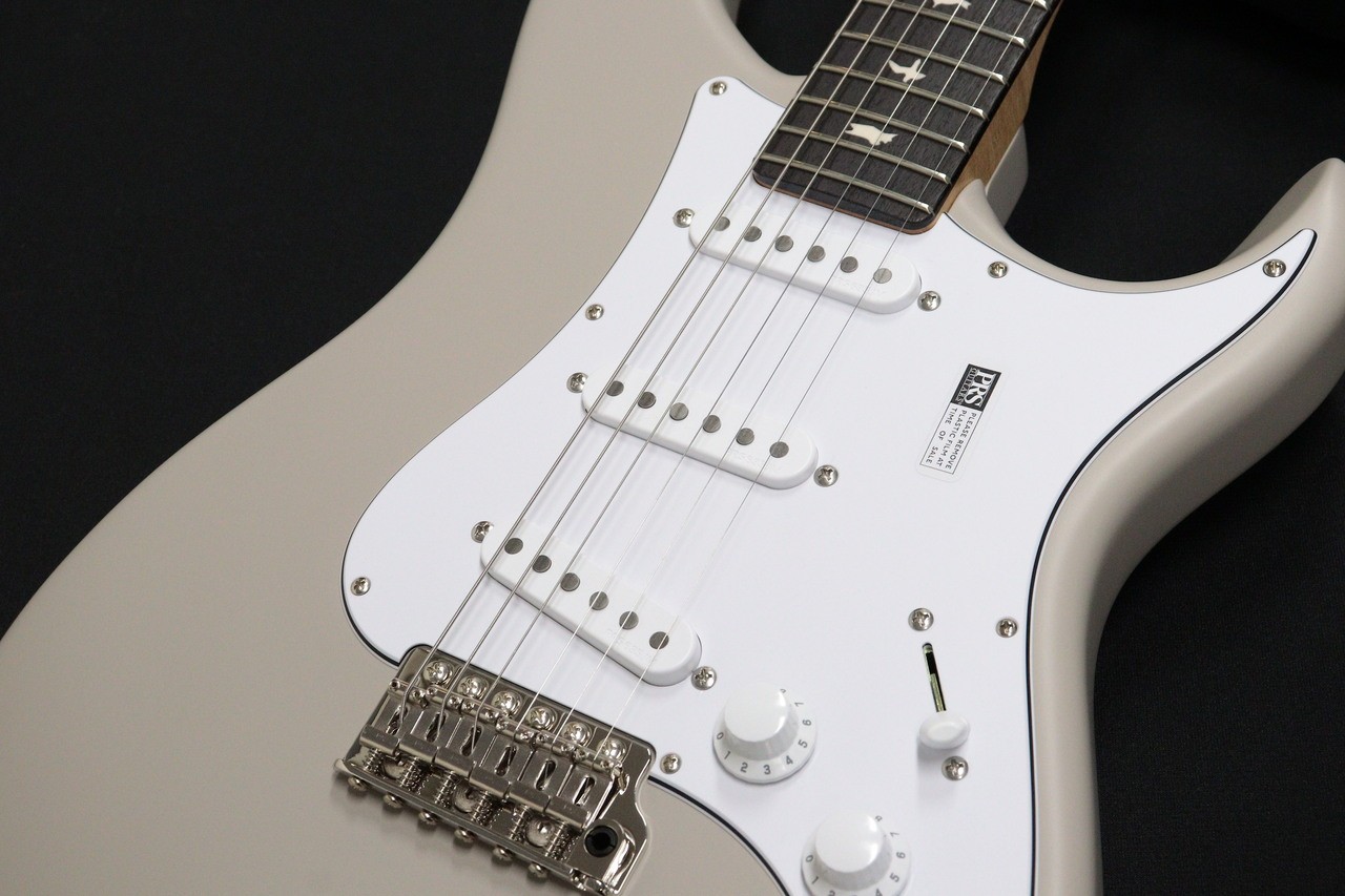 Paul Reed Smith PRS Silver Sky Moc Sand Satin Rosewood, 2026 model, 3.29kg