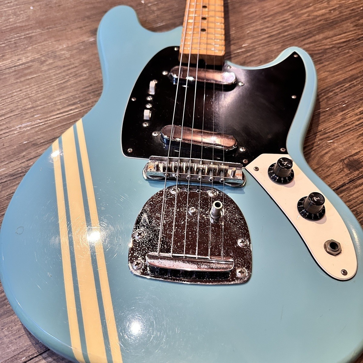 Founder Mustang Style Electric Custom Light Blue 1970s USED w/tracking