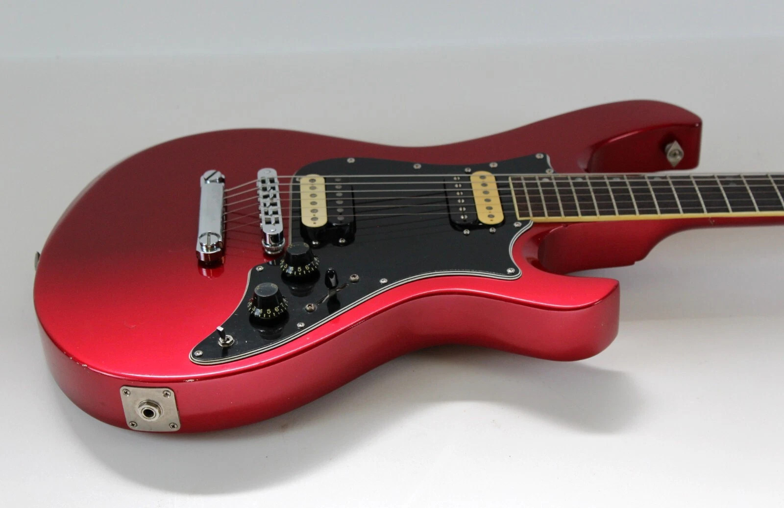 1981 Vintage Gibson Victory MV-2 Candy Apple Red MVII CAR Finish USA 1980s +OHSC