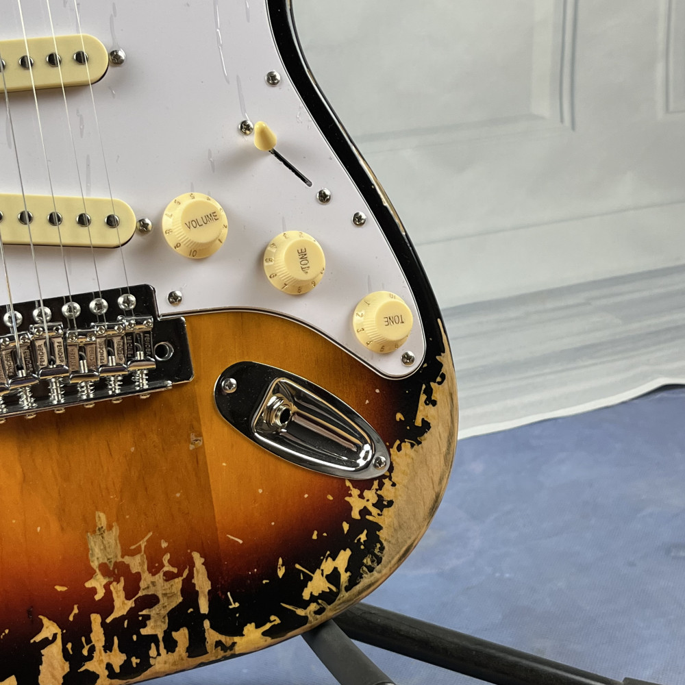 In stock Heavy Relics Sunburst Aged Electric Guitar Rosewood Fingerboard 21 fret