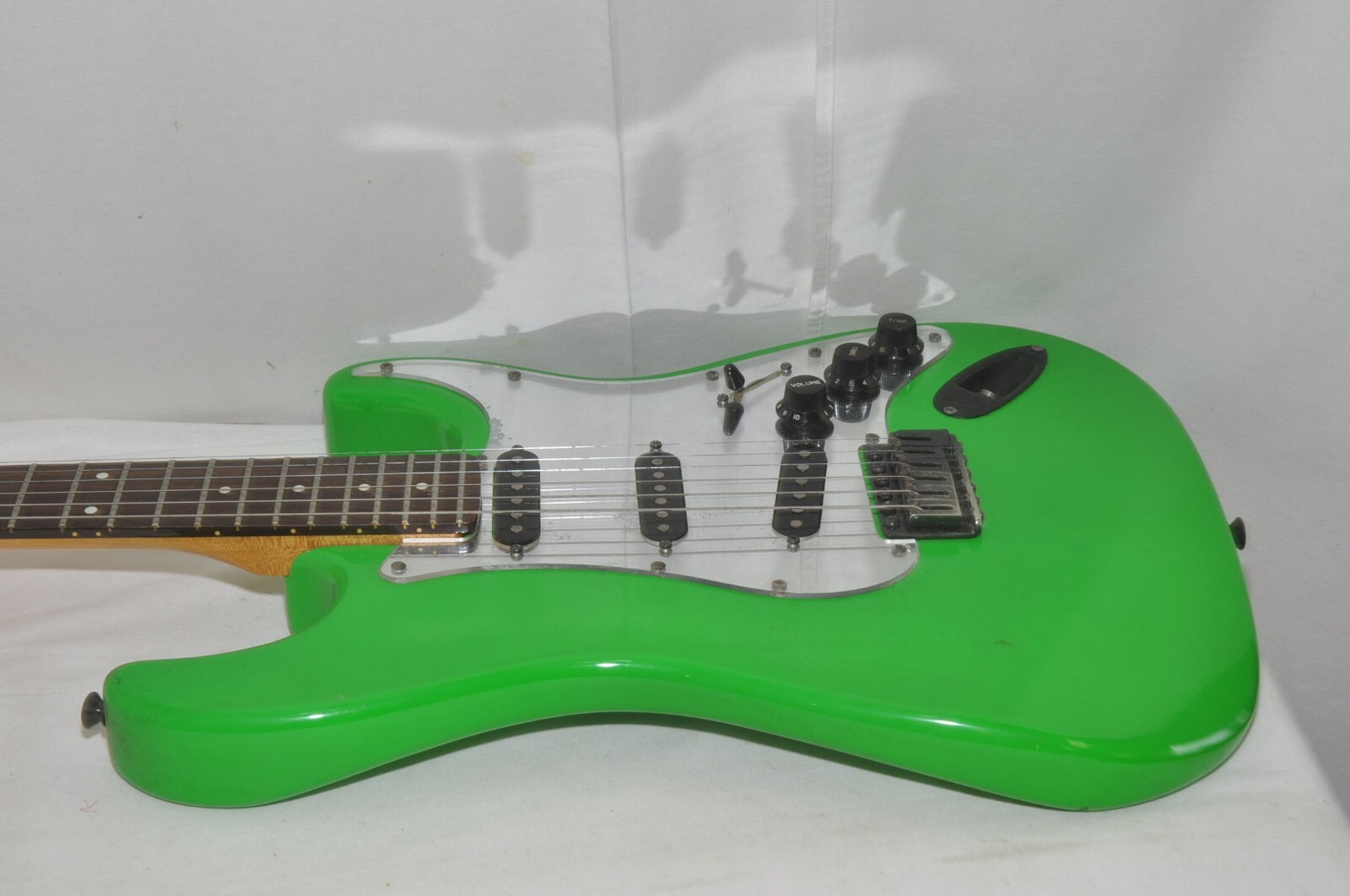 Bill Lawrence Single Matching Head S Case Electric Guitar Ref.No 7007
