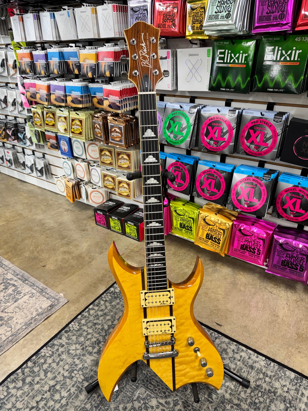 B.C. Rich Bich NJ Classic Series – Natural