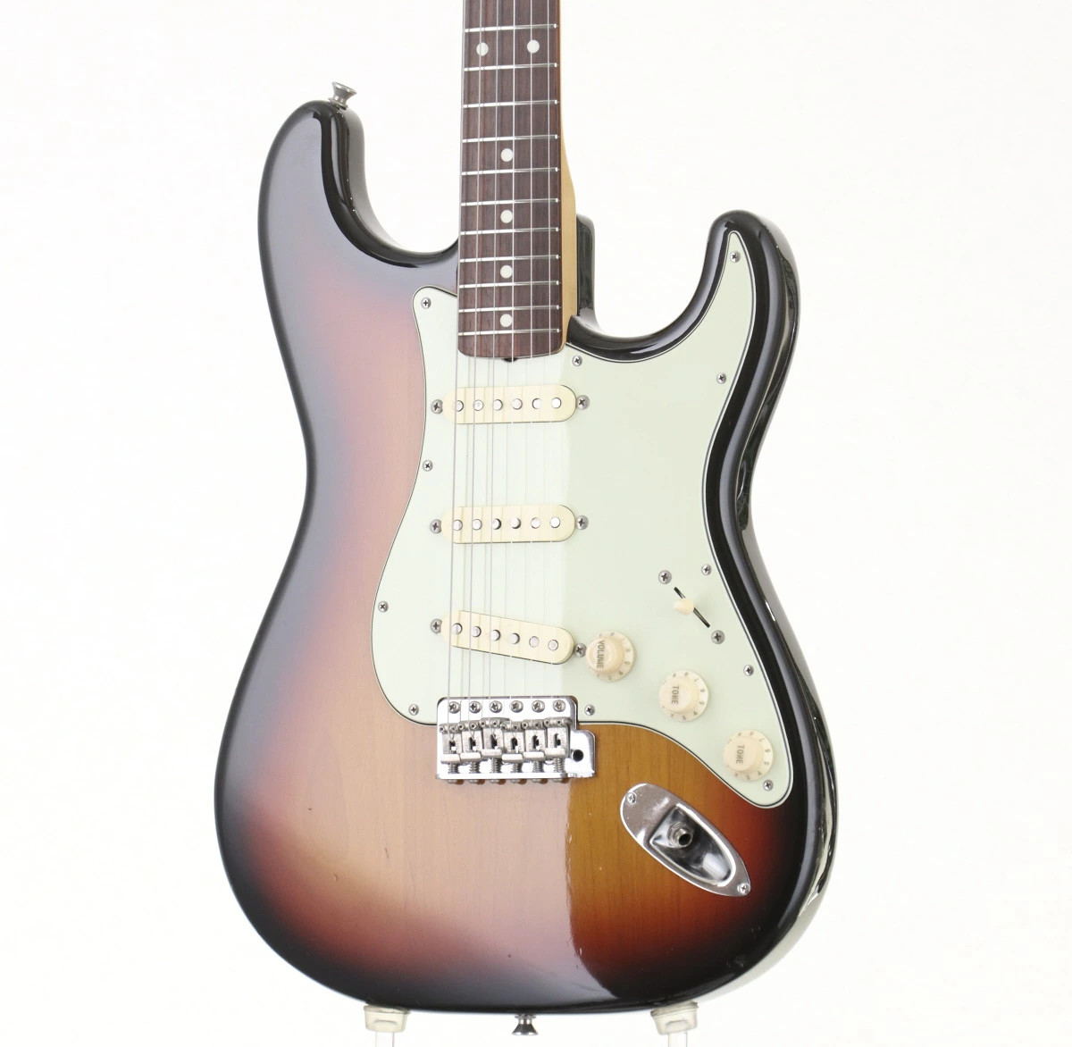 Used Fender Japan ST62-70TX 3TS 3-Tone Sunburst Electric Guitar 1996