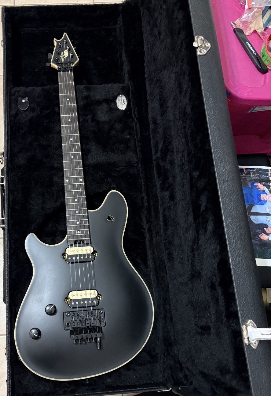 EVH 2015 Wolfgang USA Stealth Black