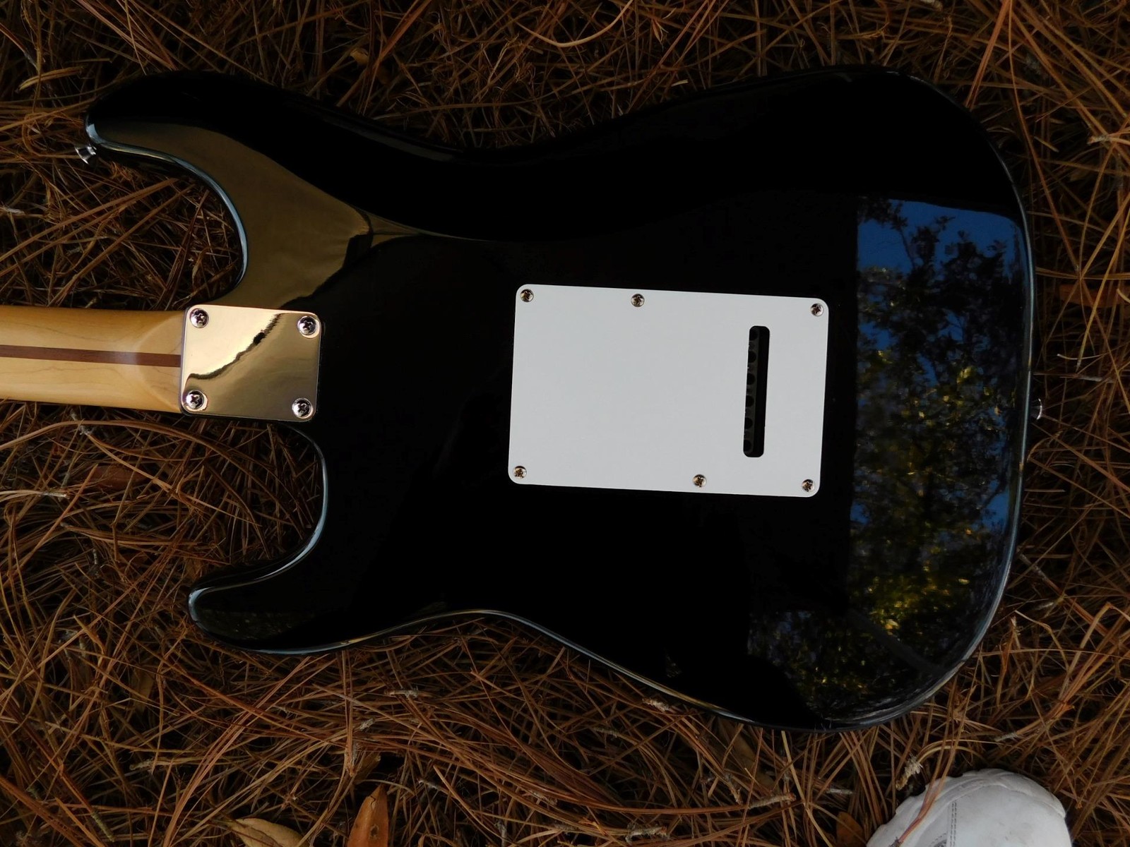Korean Made Squier Bullet Stratocaster,Black,SSS, Maple Neck, All Original, Nice