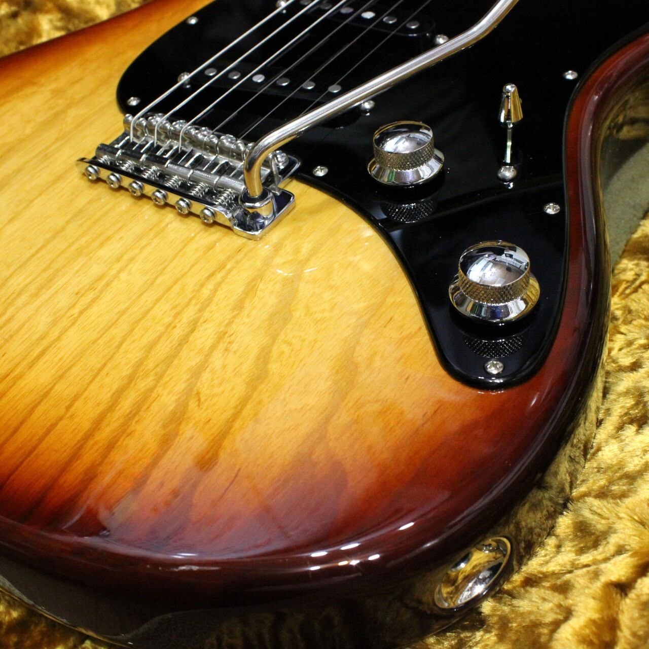 John Page Guitars The Ashburn Custom Ice Tea Burst ST Type 2018 Electric Guitar