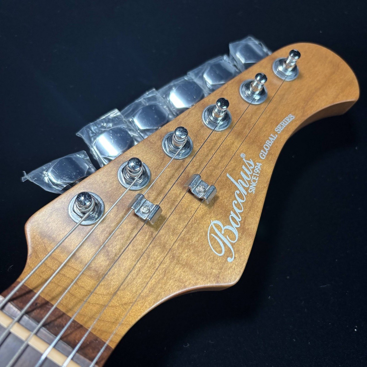 Bacchus Limited SG-ASH RSM White Roasted Flame Maple Neck Used