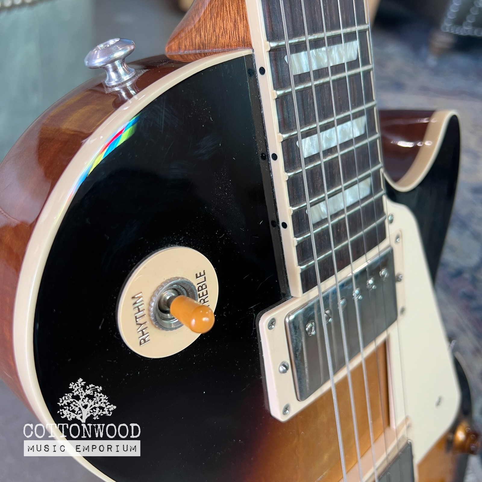2021 Gibson Les Paul Standard ’50s – Tobacco Burst (Sweetwater Exclusive with…
