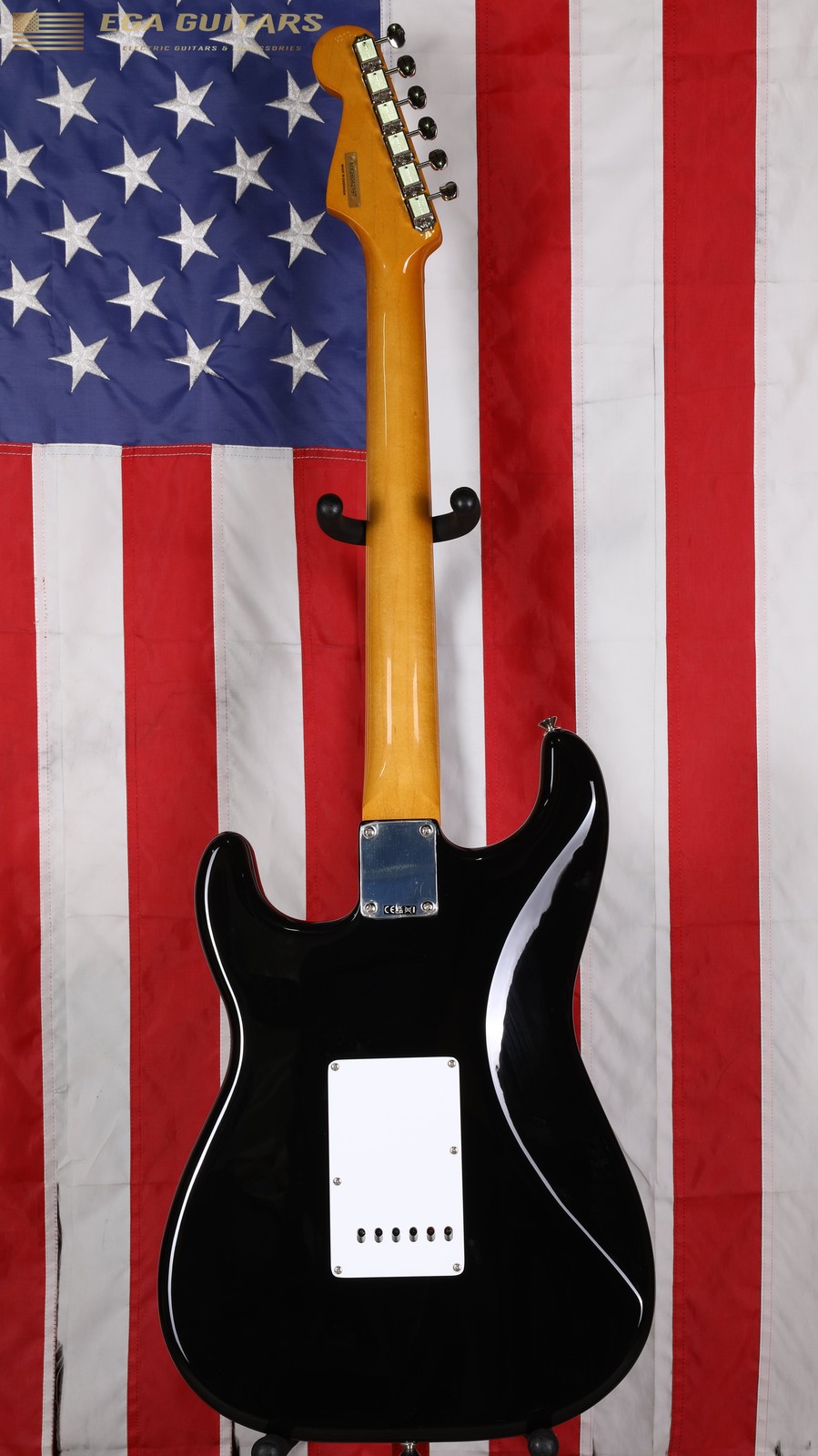 Fender Vintera III Early ’60s Stratocaster – Black